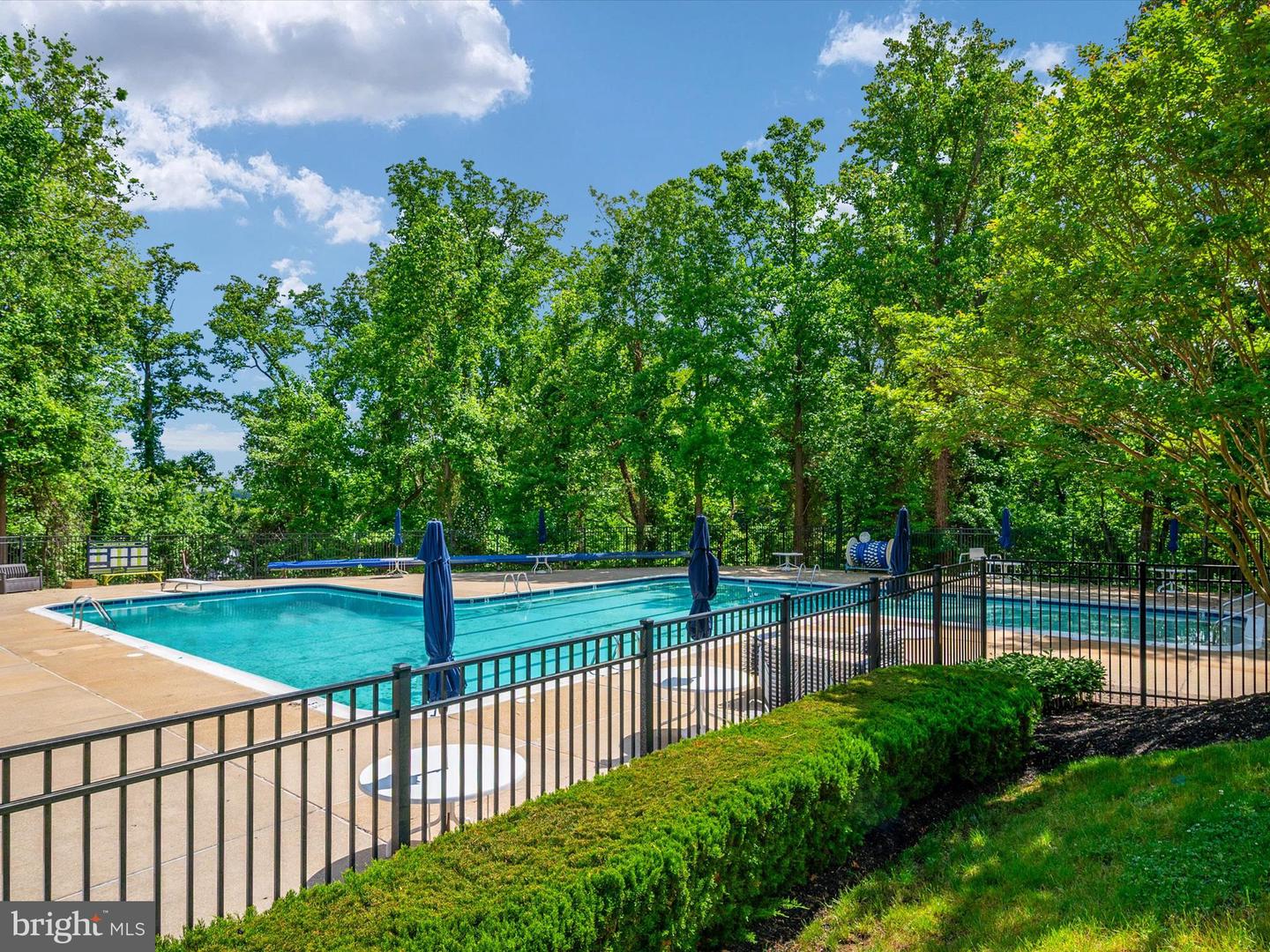 Annapolis, Maryland, 21401, United States, 5 Bedrooms Bedrooms, ,5 BathroomsBathrooms,Residential,For Sale,1895873