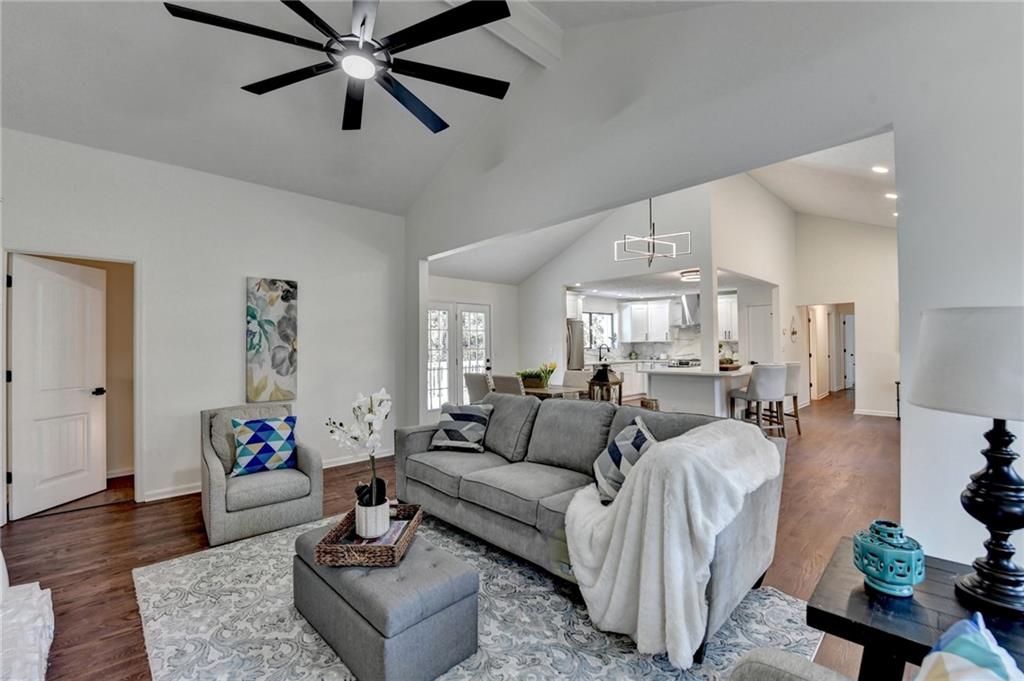 Roswell, Georgia, 30076, United States, 6 Bedrooms Bedrooms, ,3 BathroomsBathrooms,Residential,For Sale,2006214