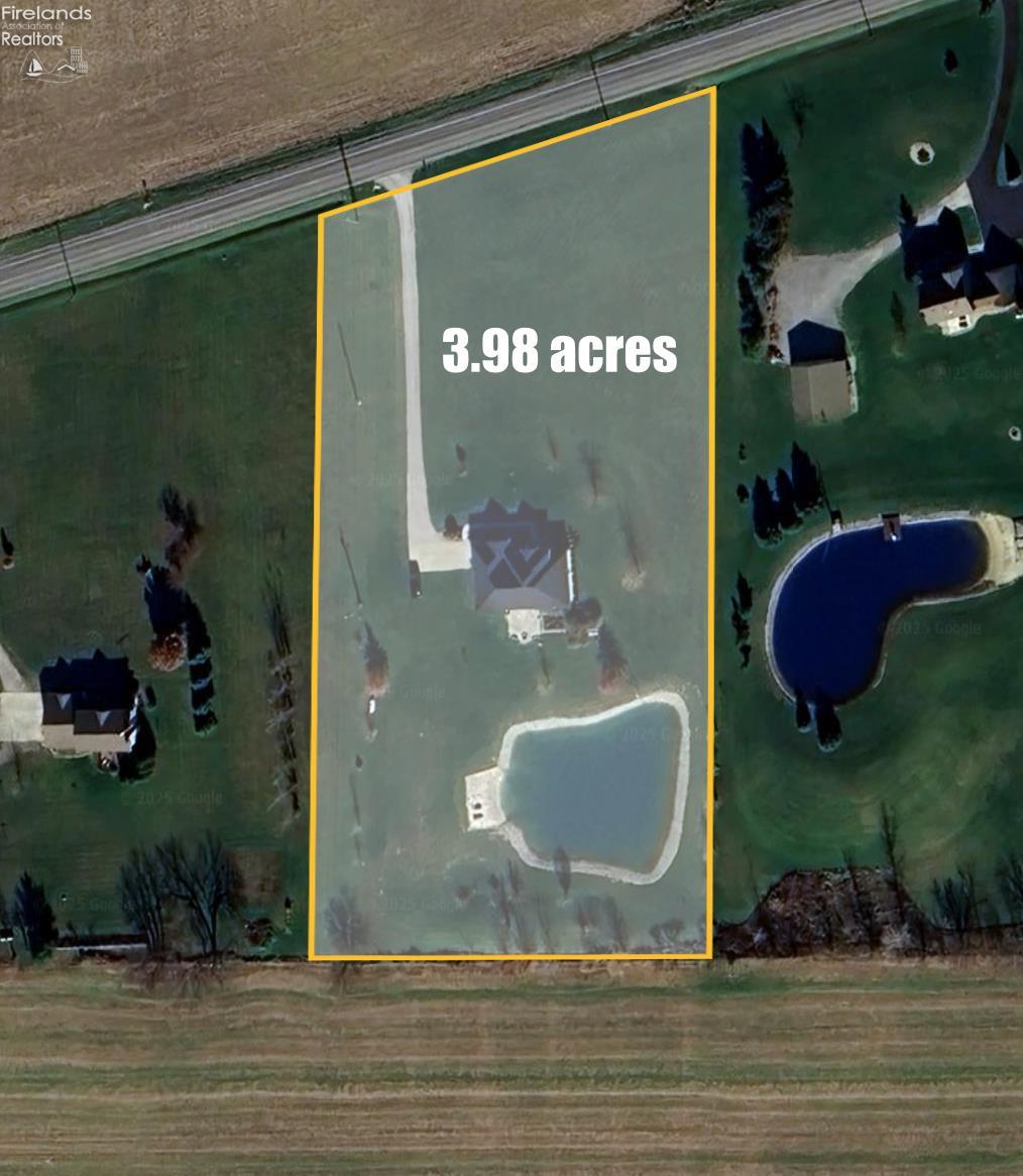 McComb, Ohio, 45858, United States, 4 Bedrooms Bedrooms, ,4 BathroomsBathrooms,Residential,For Sale,1978149