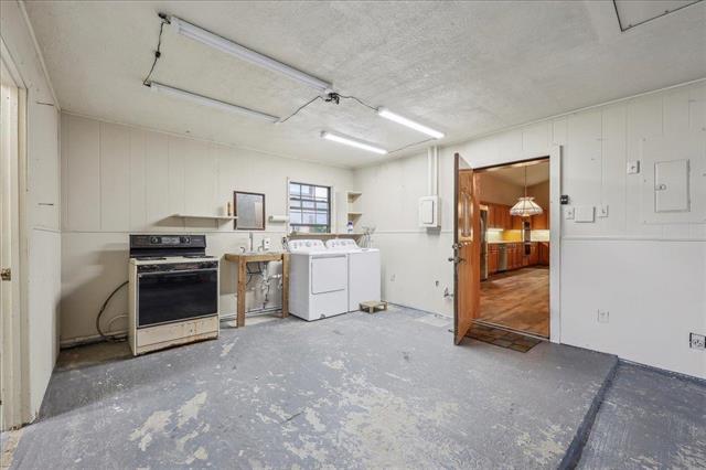 Beaumont, Texas, 77705-7309, United States, 3 Bedrooms Bedrooms, ,Residential,For Sale,1797006