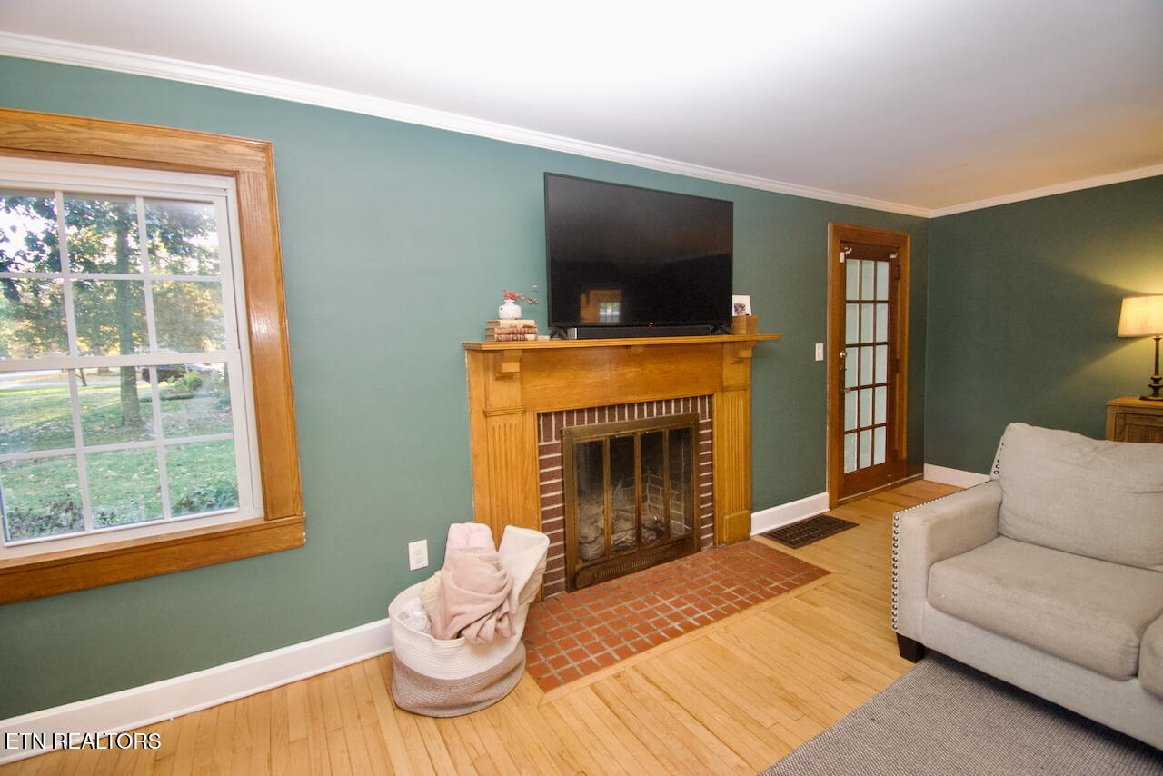 Maryville, Tennessee, 37803, United States, 4 Bedrooms Bedrooms, ,3 BathroomsBathrooms,Residential,For Sale,1989272