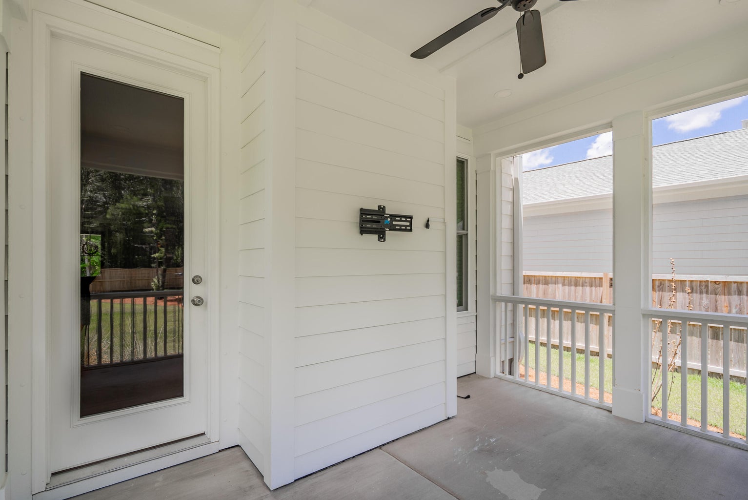 Hollywood, South Carolina, 29449, United States, 4 Bedrooms Bedrooms, ,4 BathroomsBathrooms,Residential,For Sale,1898776