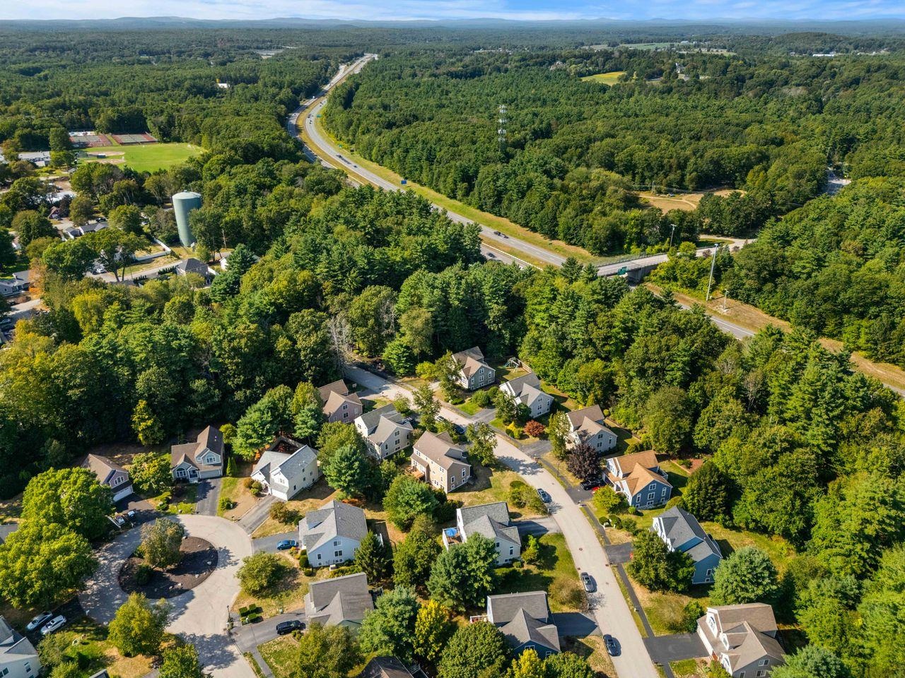 Exeter, New Hampshire, 03833, United States, 3 Bedrooms Bedrooms, ,2 BathroomsBathrooms,Residential,For Sale,1947077
