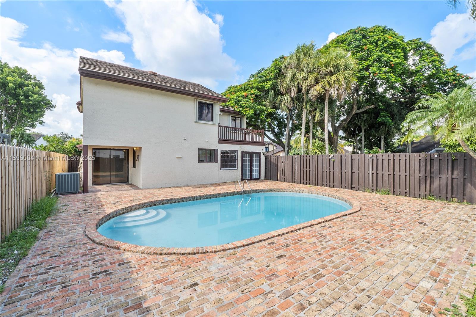 Miami, Florida, 33196, United States, 3 Bedrooms Bedrooms, ,3 BathroomsBathrooms,Residential,For Sale,1965722