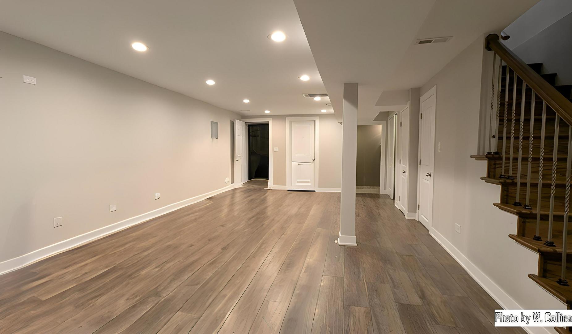 Chicago, Illinois, 60653, United States, 4 Bedrooms Bedrooms, ,4 BathroomsBathrooms,Residential,For Sale,1940969