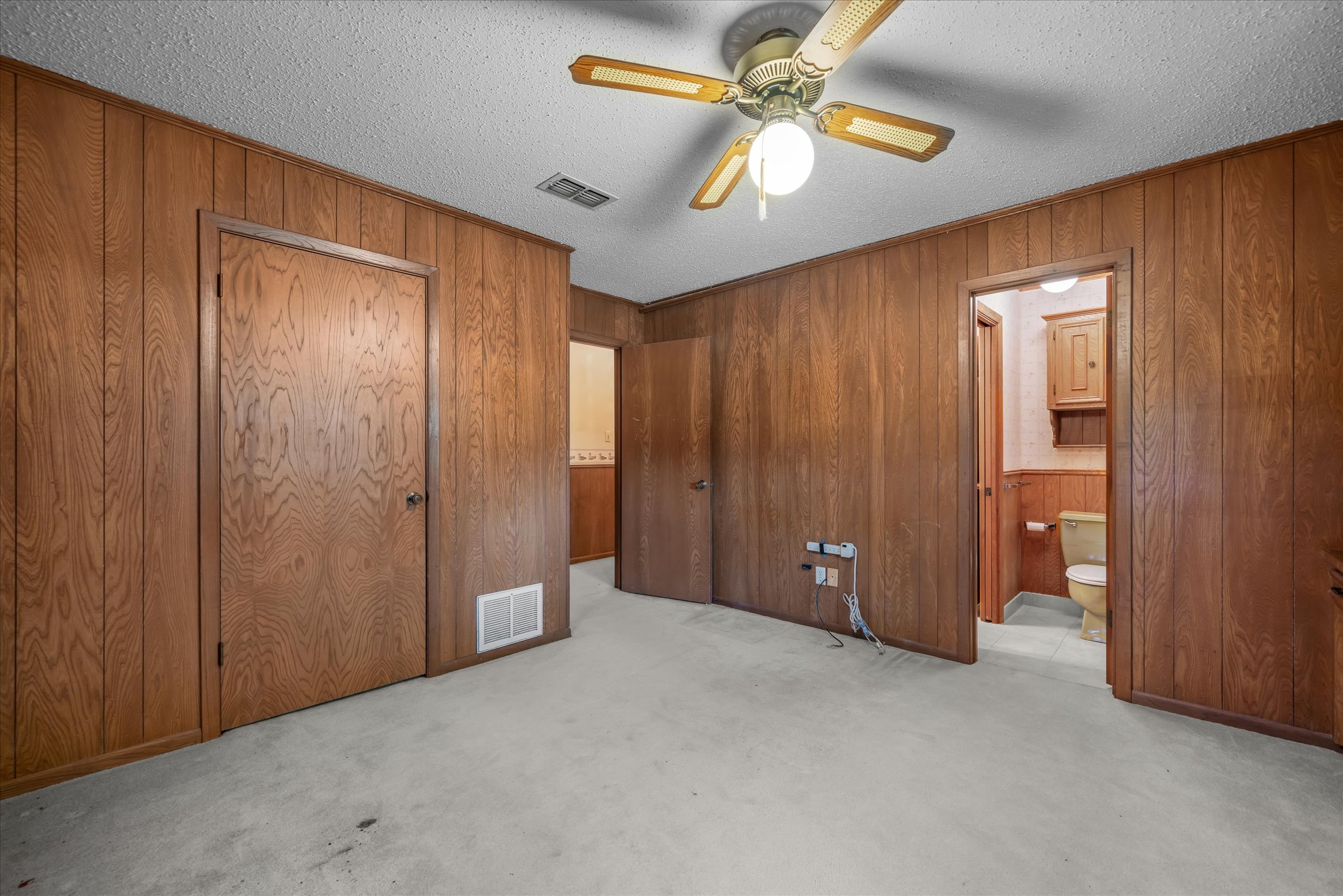 Wills Point, Texas, 75169, United States, 3 Bedrooms Bedrooms, ,3 BathroomsBathrooms,Residential,For Sale,1978262