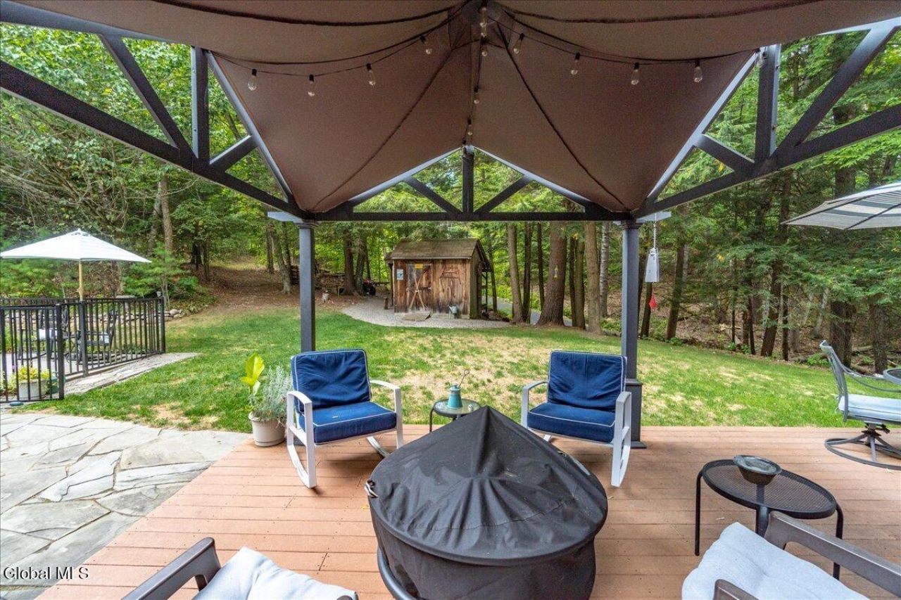 Queensbury, New York, 12804, United States, 3 Bedrooms Bedrooms, ,3 BathroomsBathrooms,Residential,For Sale,1942112