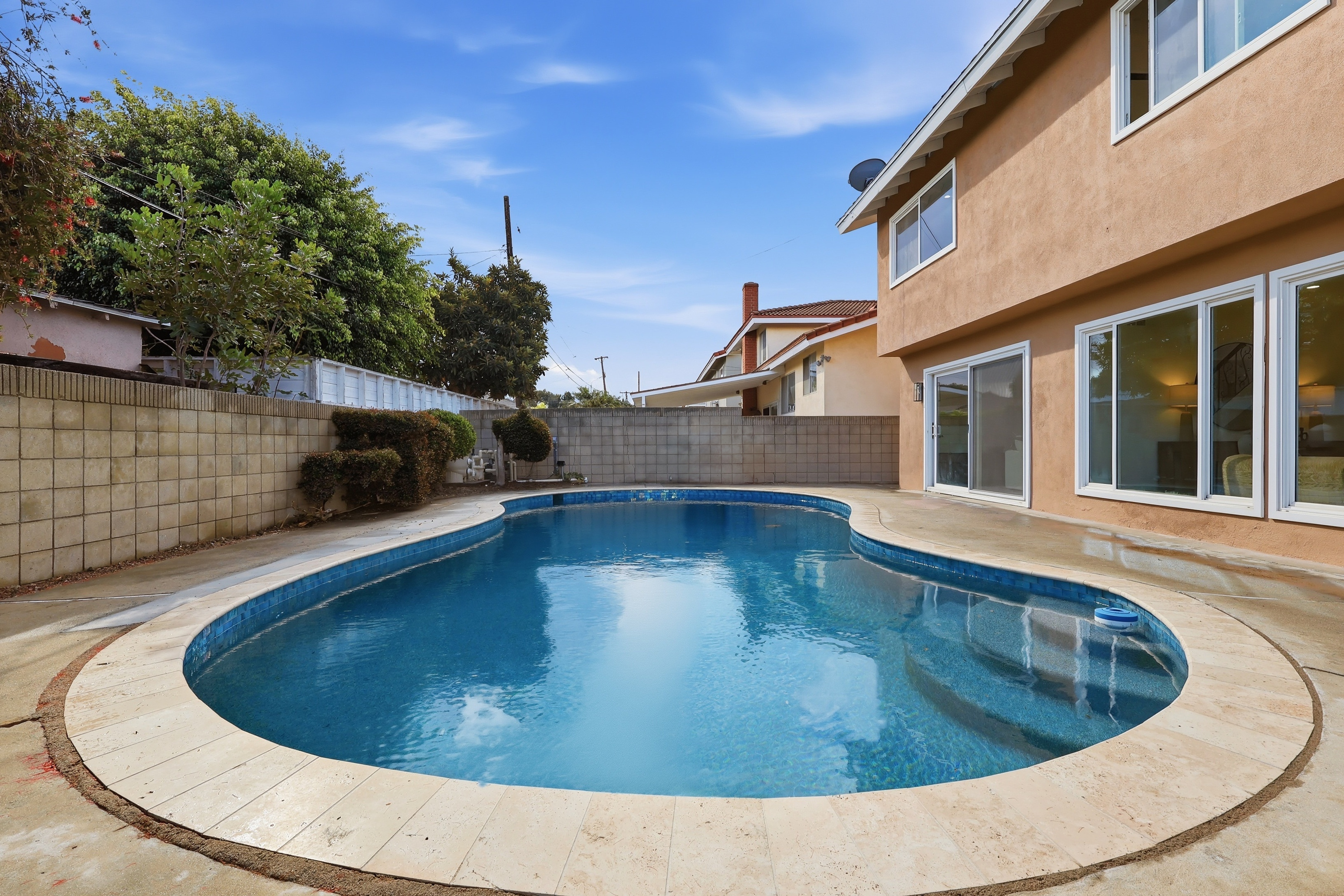  18802 Gerkin Avenue, Torrance, CA 90504 - 物件實景