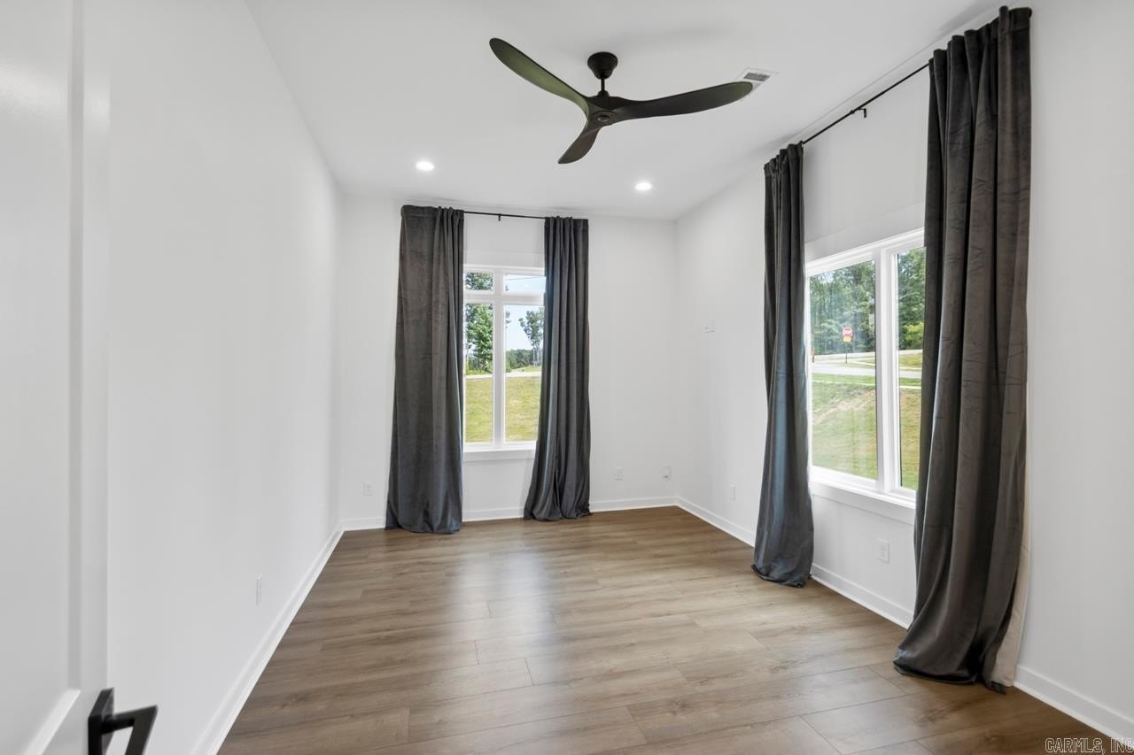 Bryant, Arkansas, 72022, United States, 5 Bedrooms Bedrooms, ,5 BathroomsBathrooms,Residential,For Sale,1978792