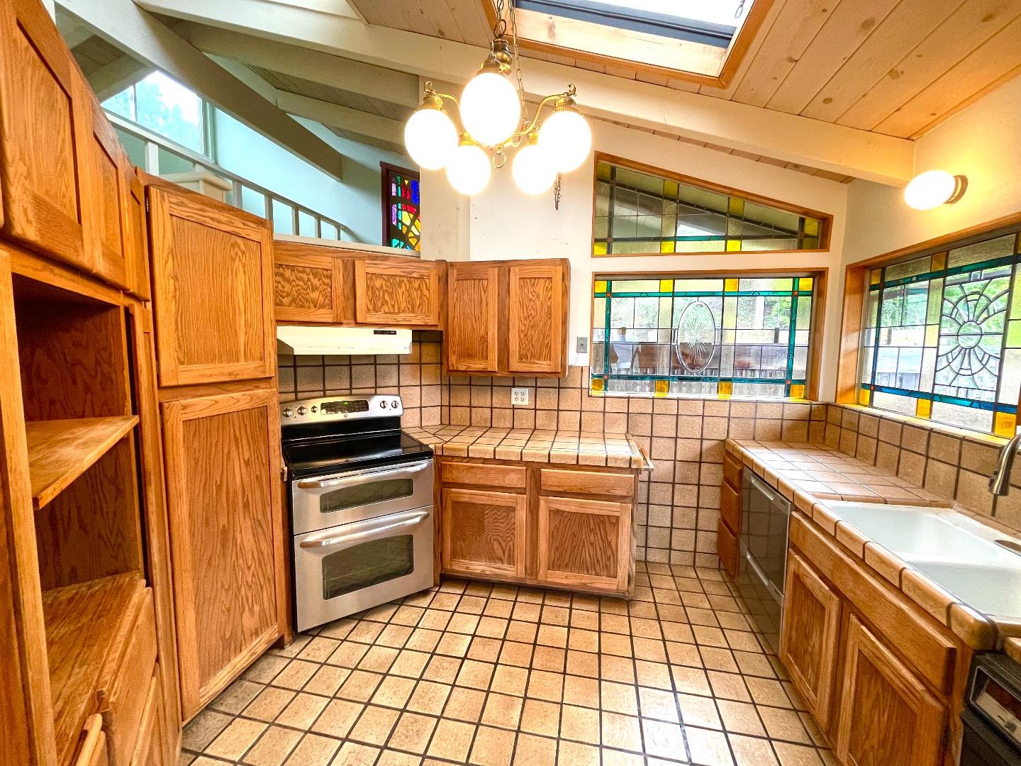 Aptos, California, 95003, United States, 3 Bedrooms Bedrooms, ,3 BathroomsBathrooms,Residential,For Sale,1993369