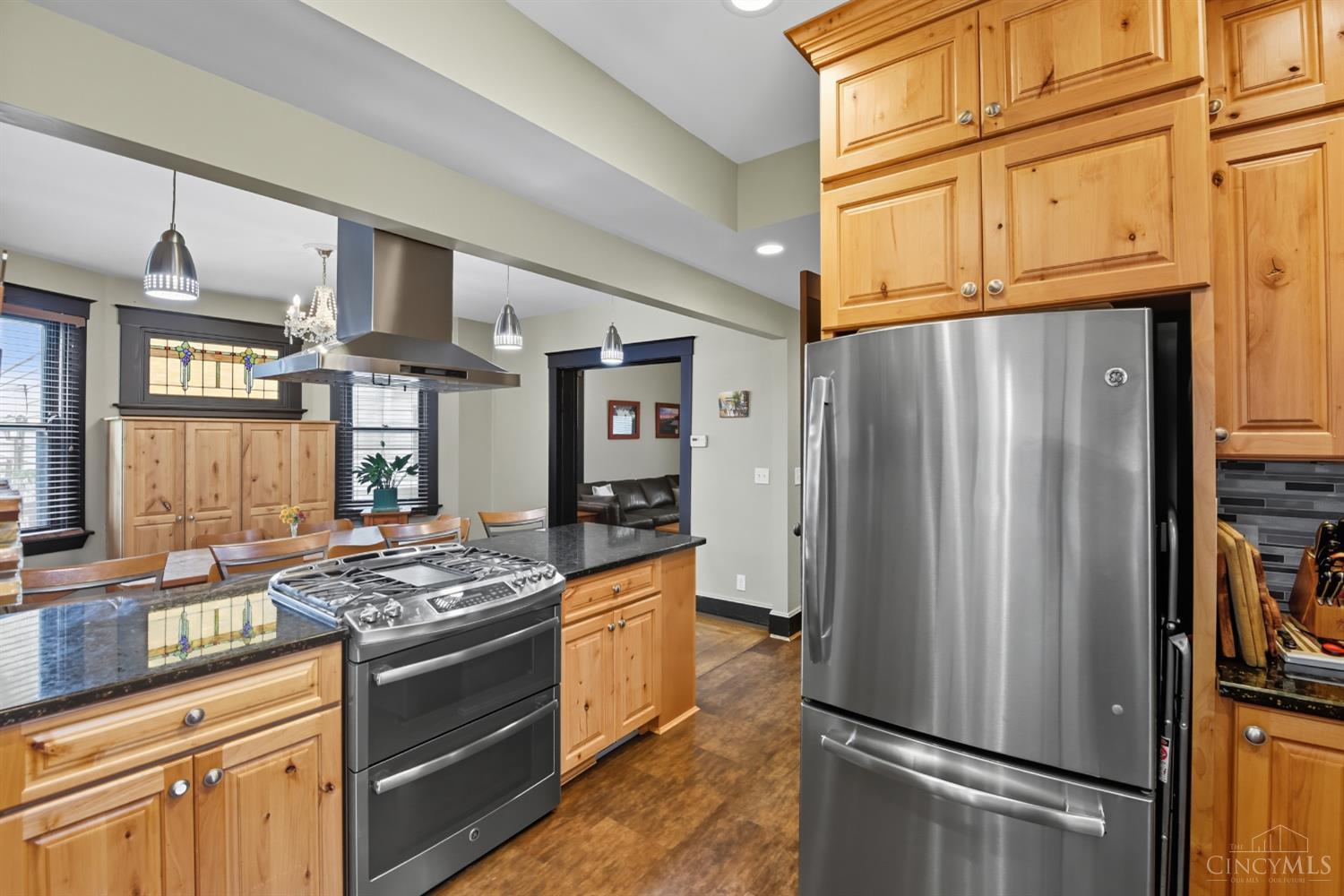 Cincinnati, Ohio, 45209, United States, 5 Bedrooms Bedrooms, ,2 BathroomsBathrooms,Residential,For Sale,1966693