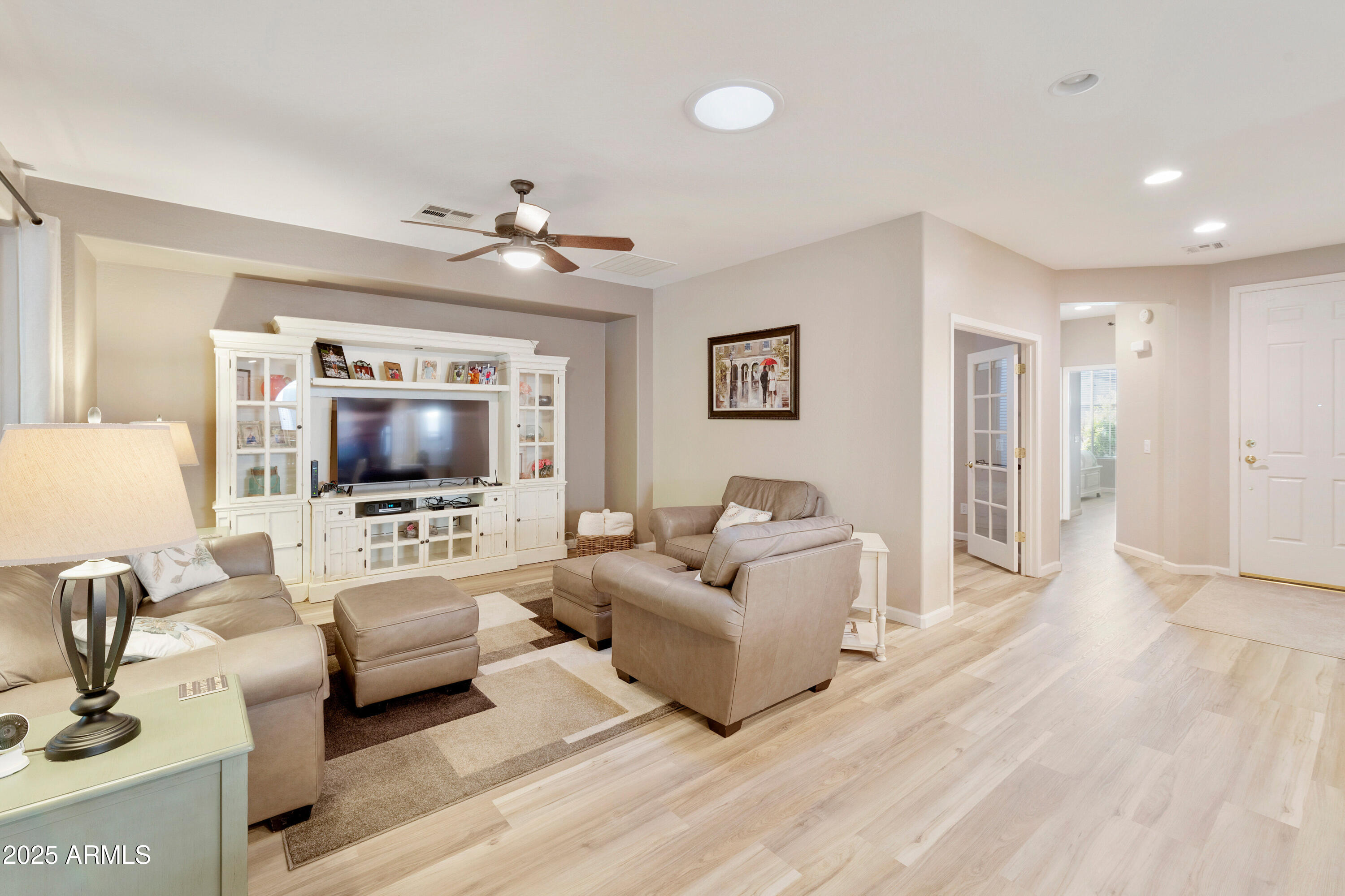 Gilbert, Arizona, 85298, United States, 2 Bedrooms Bedrooms, ,2 BathroomsBathrooms,Residential,For Sale,1994328