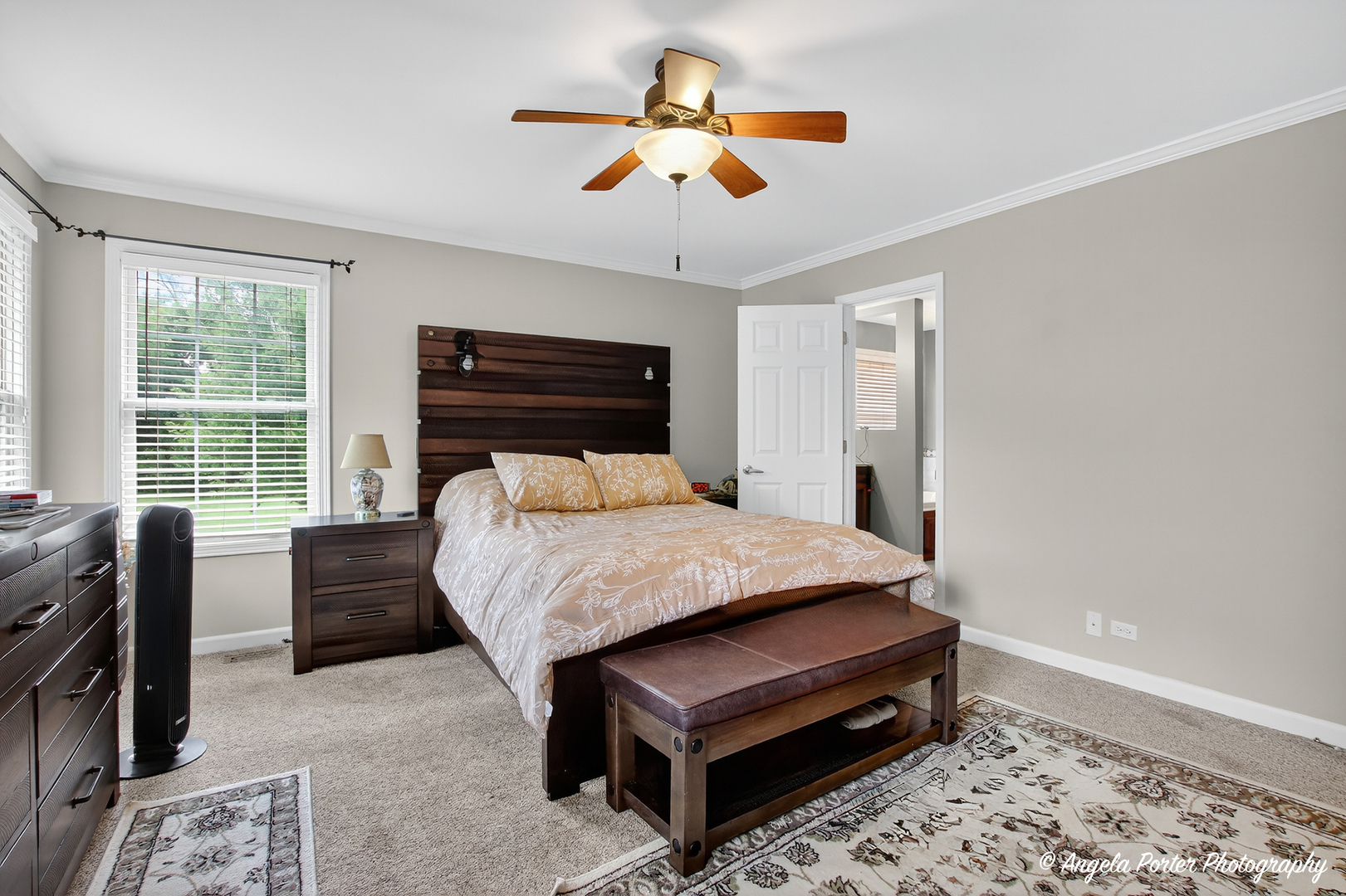 Mchenry, Illinois, 60051, United States, 4 Bedrooms Bedrooms, ,4 BathroomsBathrooms,Residential,For Sale,1916505