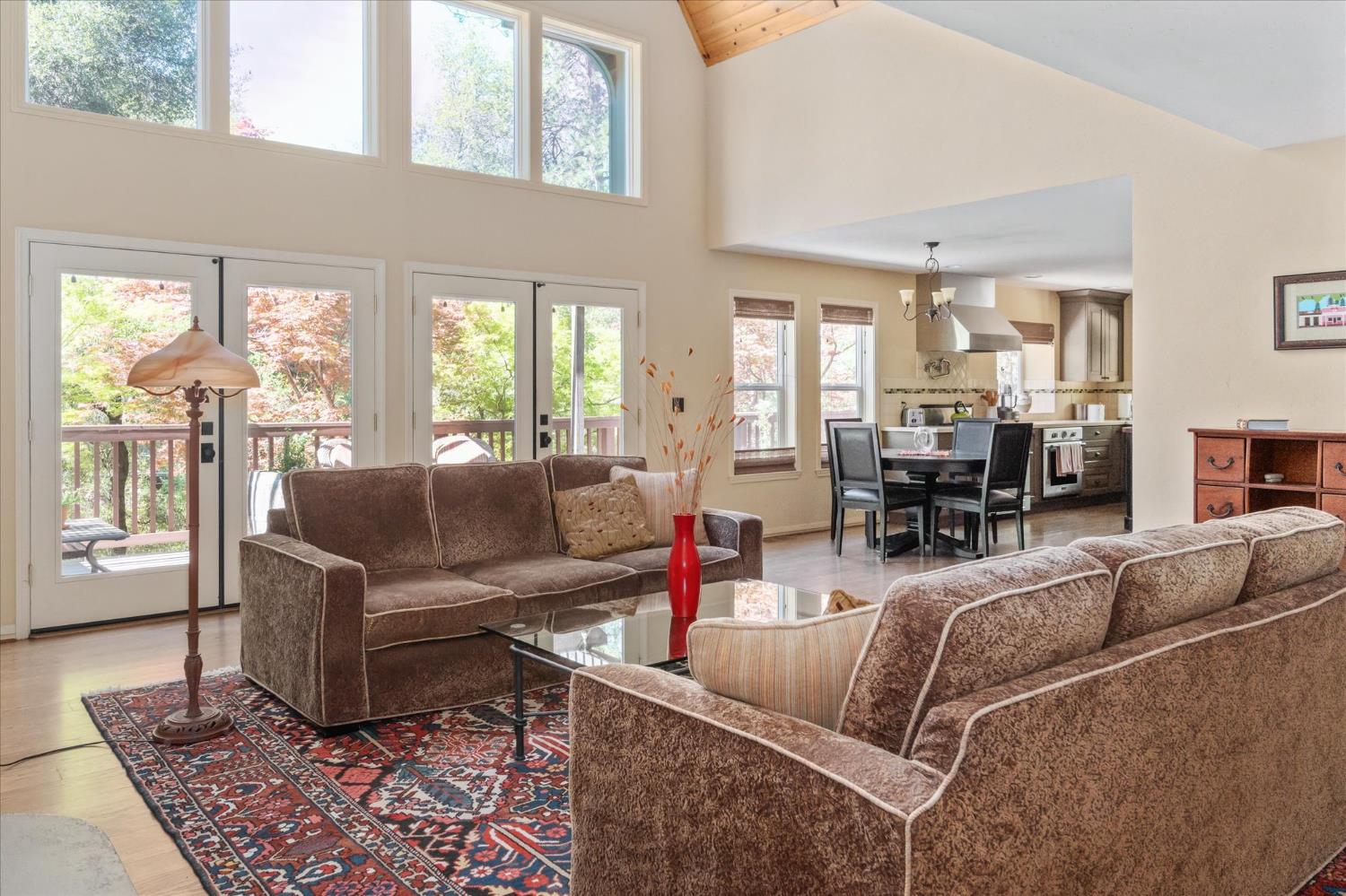 Murphys, California, 95247, United States, 3 Bedrooms Bedrooms, ,4 BathroomsBathrooms,Residential,For Sale,2030734