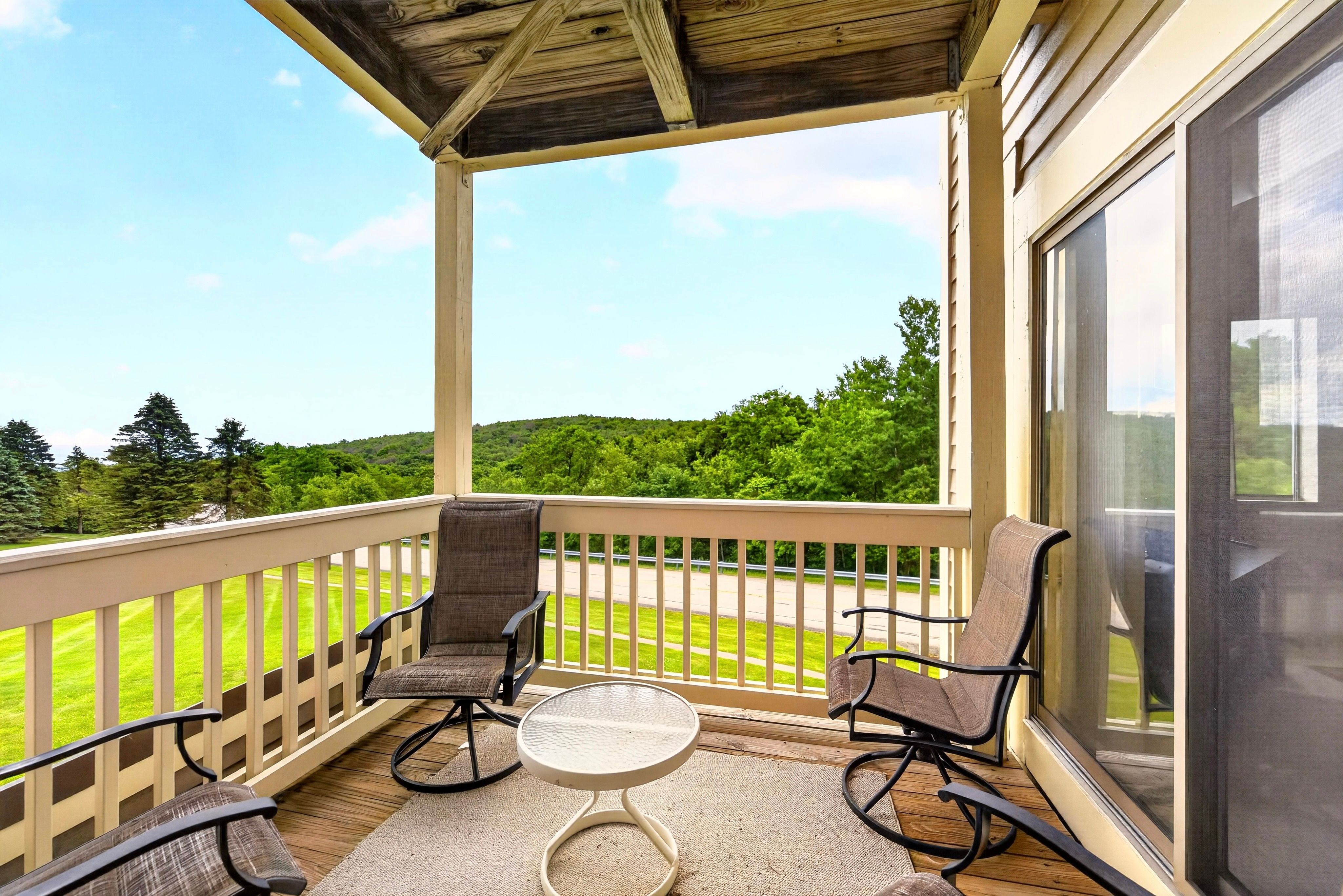  8134 Stonegate Drive, Champion, PA 15622 - 物件實景