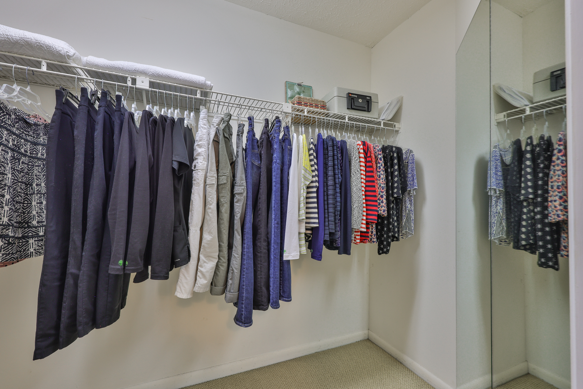 Tampa, Florida, 33629, United States, 2 Bedrooms Bedrooms, ,3 BathroomsBathrooms,Residential,For Sale,1981807