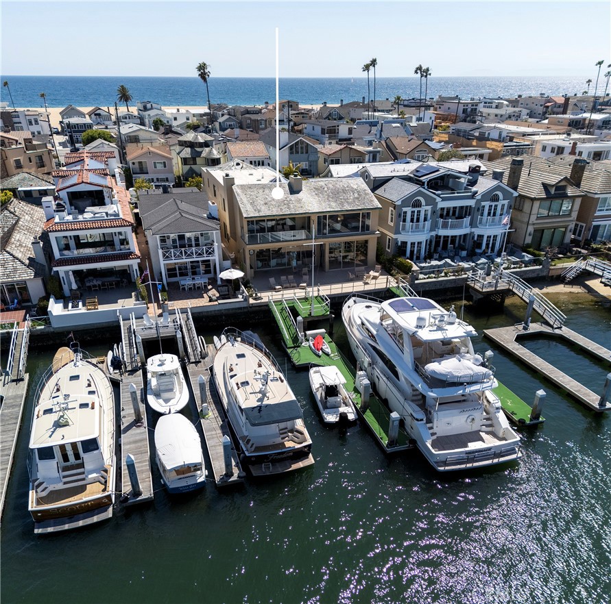 Newport Beach, California, 92661, United States, 7 Bedrooms Bedrooms, ,9 BathroomsBathrooms,Residential,For Sale,1786231