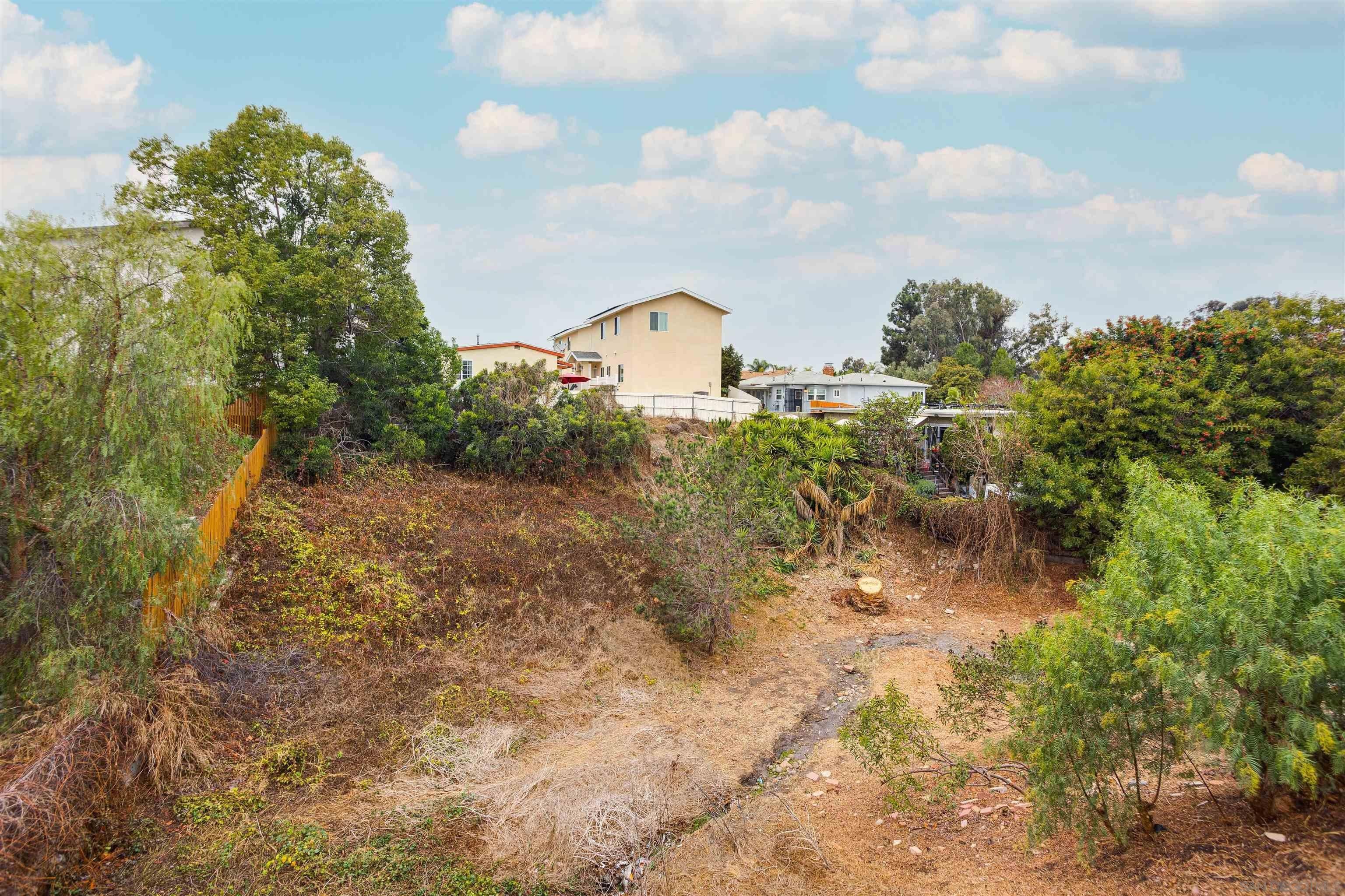 San Diego, California, 92115, United States, 2 Bedrooms Bedrooms, ,1 BathroomBathrooms,Residential,For Sale,1699745