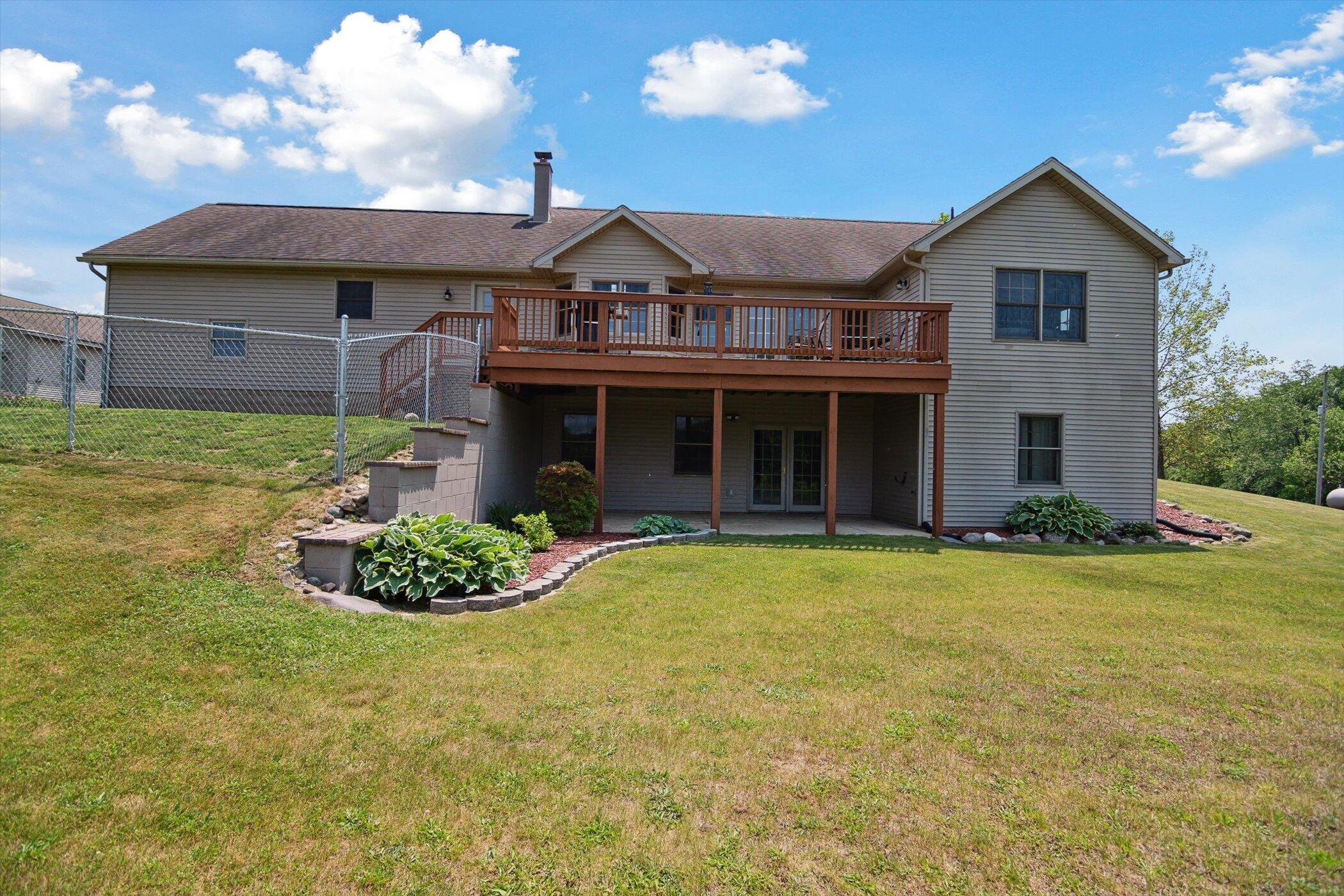 Hillsdale, Michigan, 49242, United States, 6 Bedrooms Bedrooms, ,4 BathroomsBathrooms,Residential,For Sale,1974672