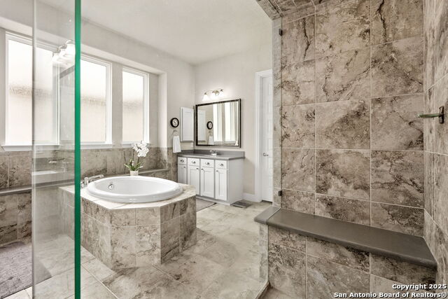 Boerne, Texas, 78006, United States, 5 Bedrooms Bedrooms, ,4 BathroomsBathrooms,Residential,For Sale,1729850