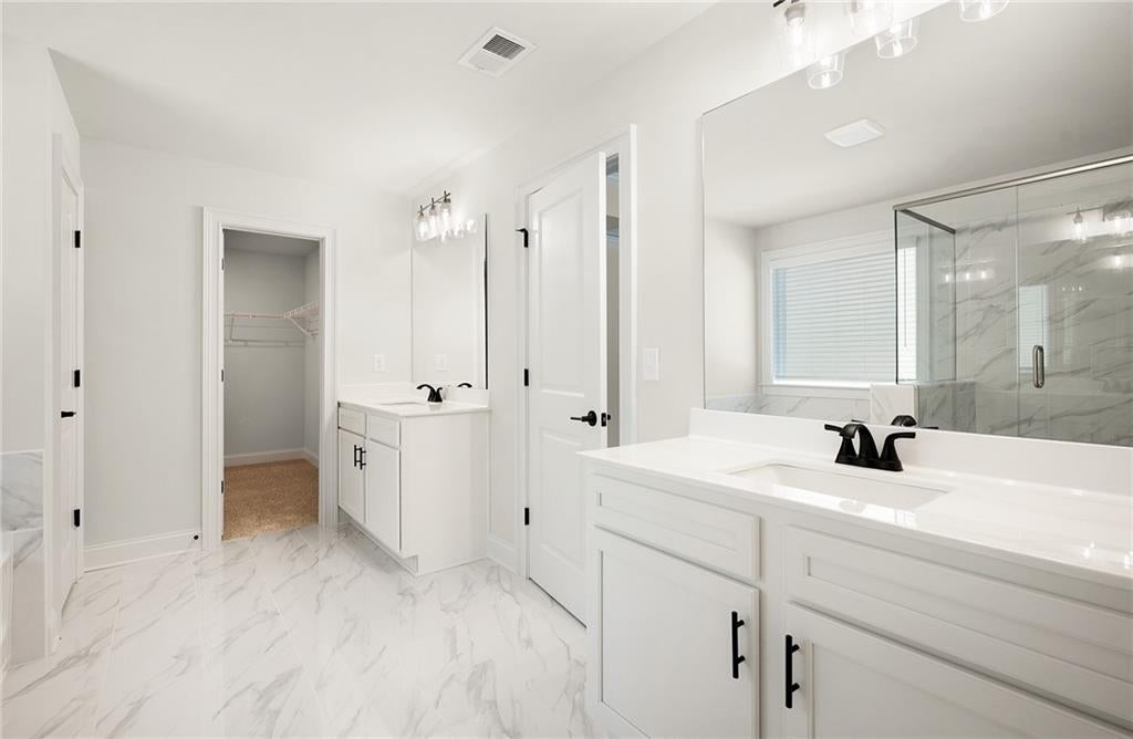 Adairsville, Georgia, 30103, United States, 4 Bedrooms Bedrooms, ,3 BathroomsBathrooms,Residential,For Sale,1976027