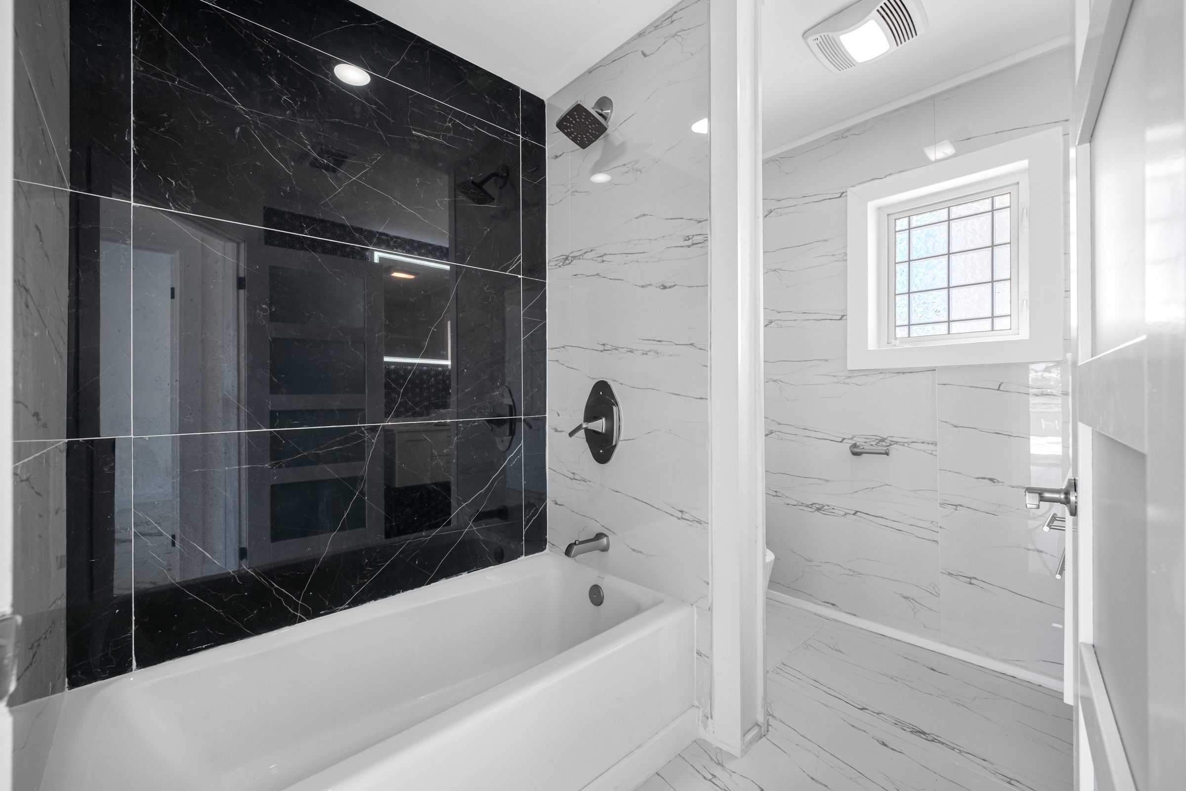 Treasure Island, Florida, 33706, United States, 3 Bedrooms Bedrooms, ,2 BathroomsBathrooms,Residential,For Sale,1990386