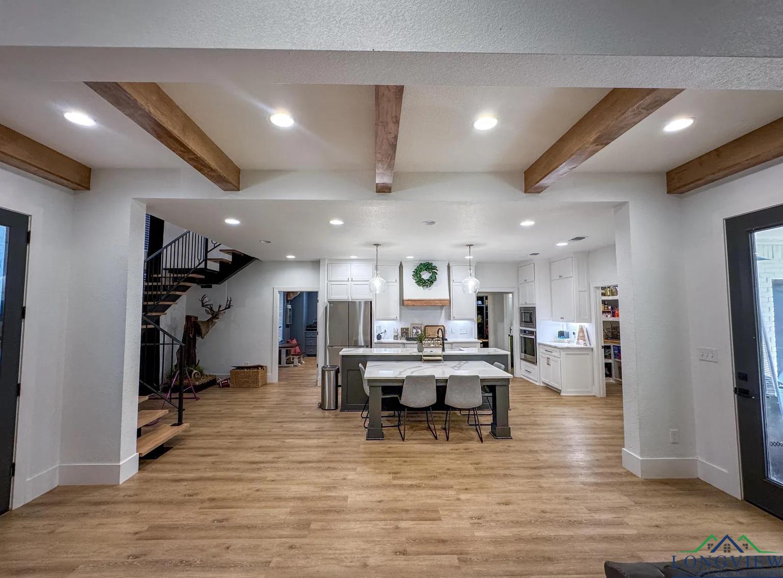 Texarkana, Texas, 75503, United States, 4 Bedrooms Bedrooms, ,4 BathroomsBathrooms,Residential,For Sale,1980394