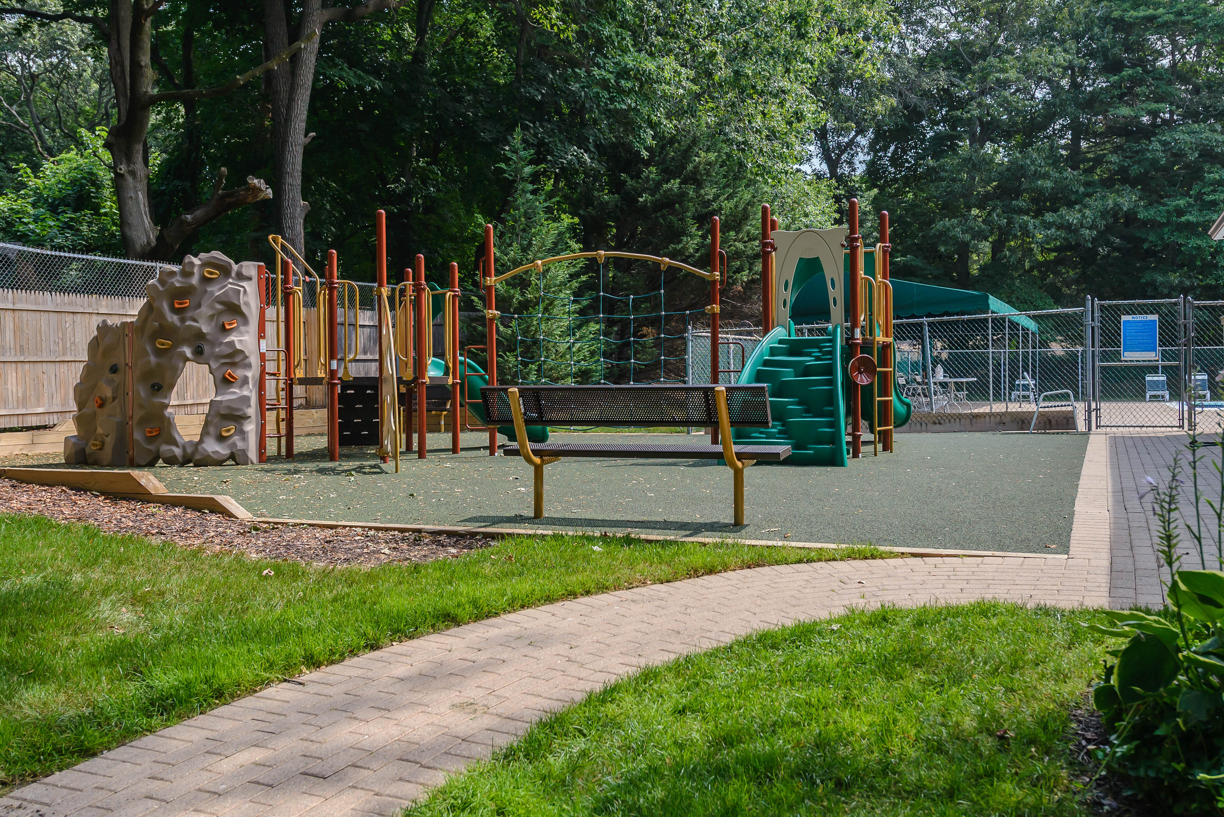  227 Hamlet Drive, Jericho, NY, 11753 - 物件實景