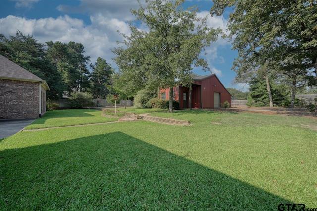 Lindale, Texas, 75771, United States, 4 Bedrooms Bedrooms, ,3 BathroomsBathrooms,Residential,For Sale,1983083