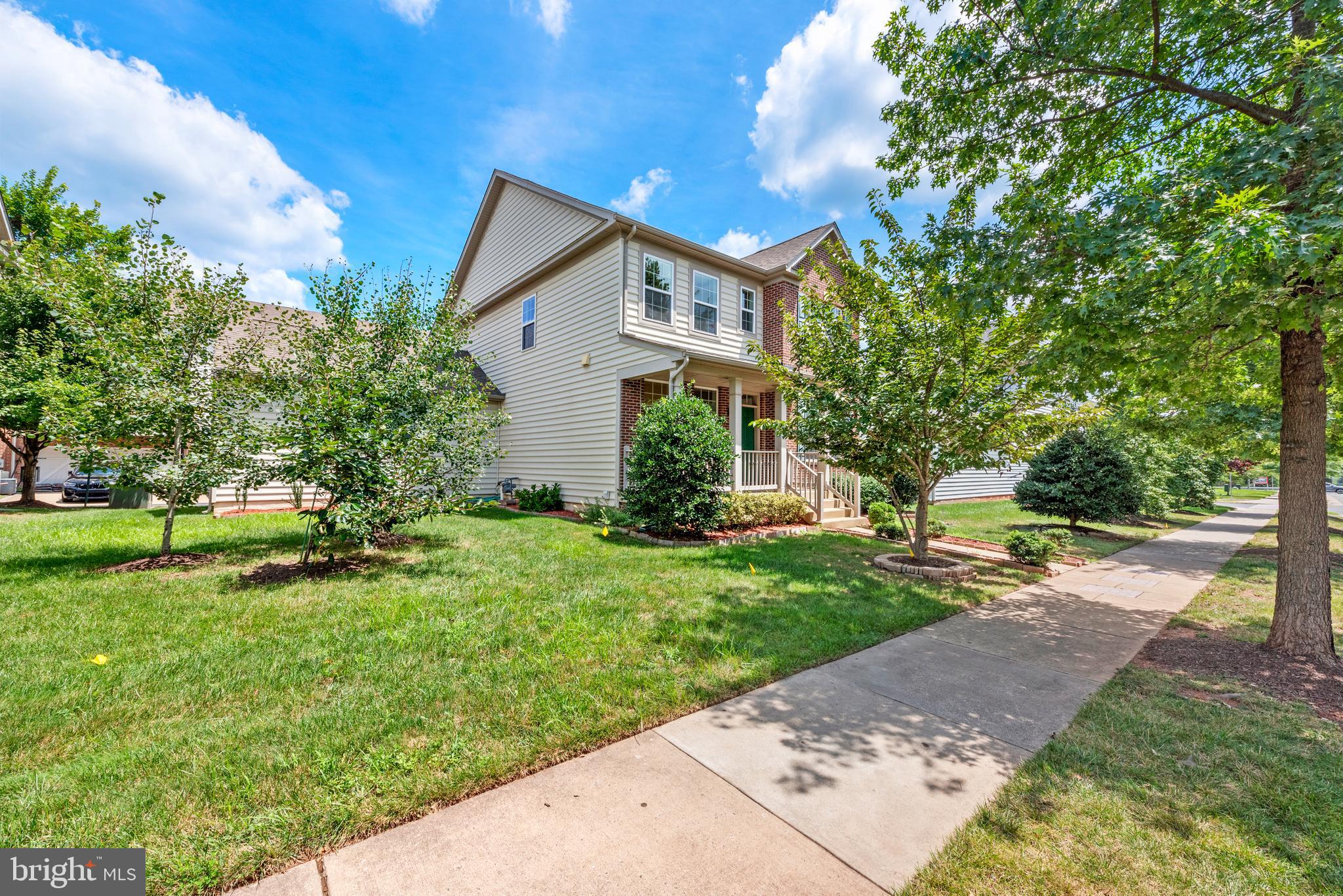 Manassas, Virginia, 20110, United States, 4 Bedrooms Bedrooms, ,4 BathroomsBathrooms,Residential,For Sale,1905847