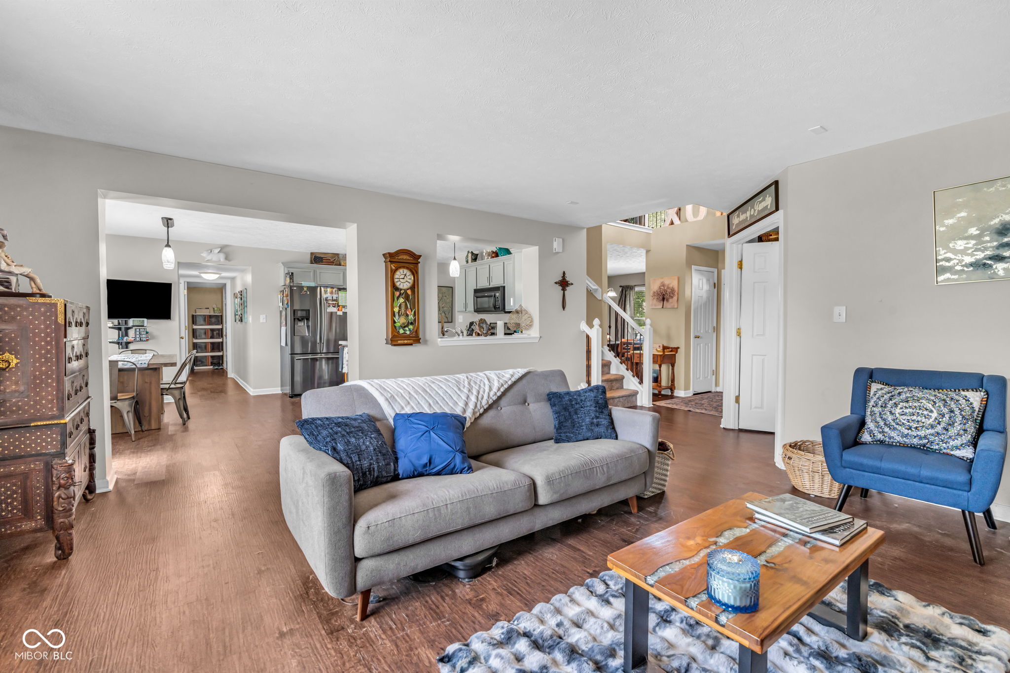 Shadow Lake Dr, Indianapolis, IN 46217
