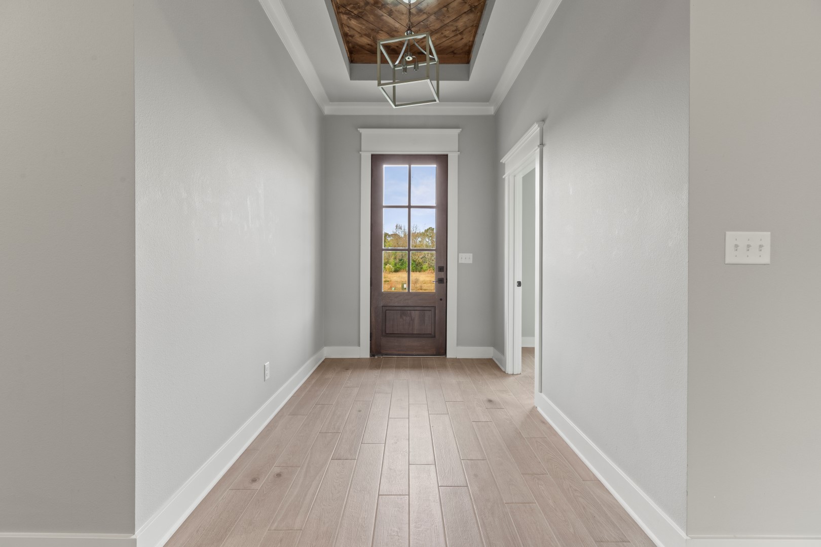 Tyler, Texas, 75704, United States, 3 Bedrooms Bedrooms, ,3 BathroomsBathrooms,Residential,For Sale,1979216