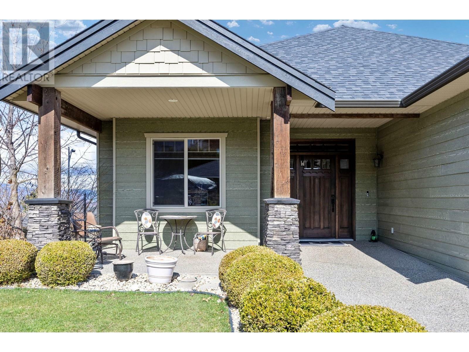 KELOWNA, British Columbia, V1P 1R7, CA, 5 Bedrooms Bedrooms, ,3 BathroomsBathrooms,Residential,For Sale,1837327