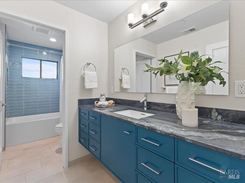 Novato, California, 94947, United States, 5 Bedrooms Bedrooms, ,4 BathroomsBathrooms,Residential,For Sale,1973889