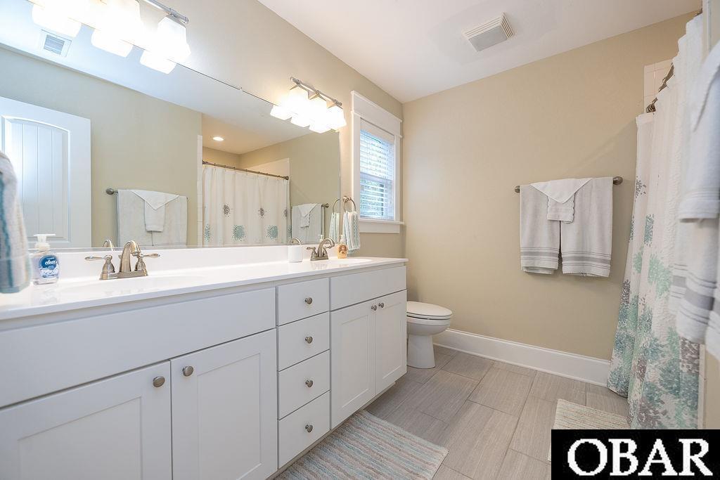 Kill Devil Hills, North Carolina, 27948-8528, United States, 4 Bedrooms Bedrooms, ,3 BathroomsBathrooms,Residential,For Sale,1954577