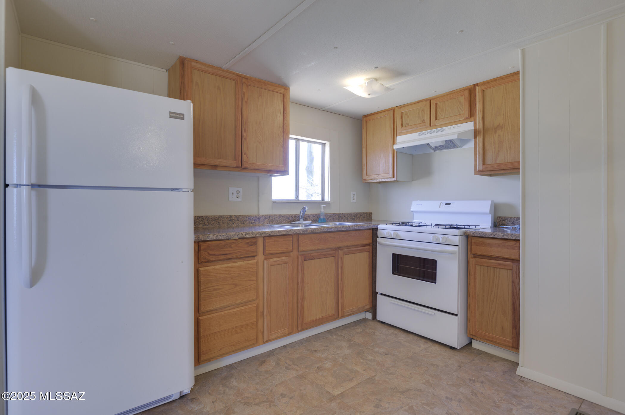 Amado, Arizona, 85645, United States, 5 Bedrooms Bedrooms, ,4 BathroomsBathrooms,Residential,For Sale,1752997