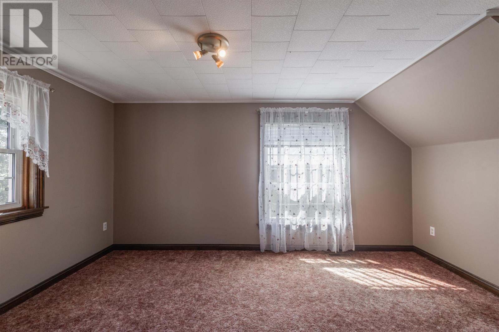 BROOKLYN, Prince Edward Island, C0A 1R0, CA, 6 Bedrooms Bedrooms, ,3 BathroomsBathrooms,Residential,For Sale,1951487