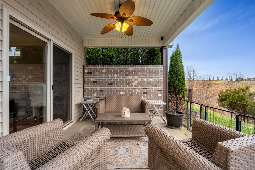 Sevierville, Tennessee, 37876, United States, 3 Bedrooms Bedrooms, ,2 BathroomsBathrooms,Residential,For Sale,2012111