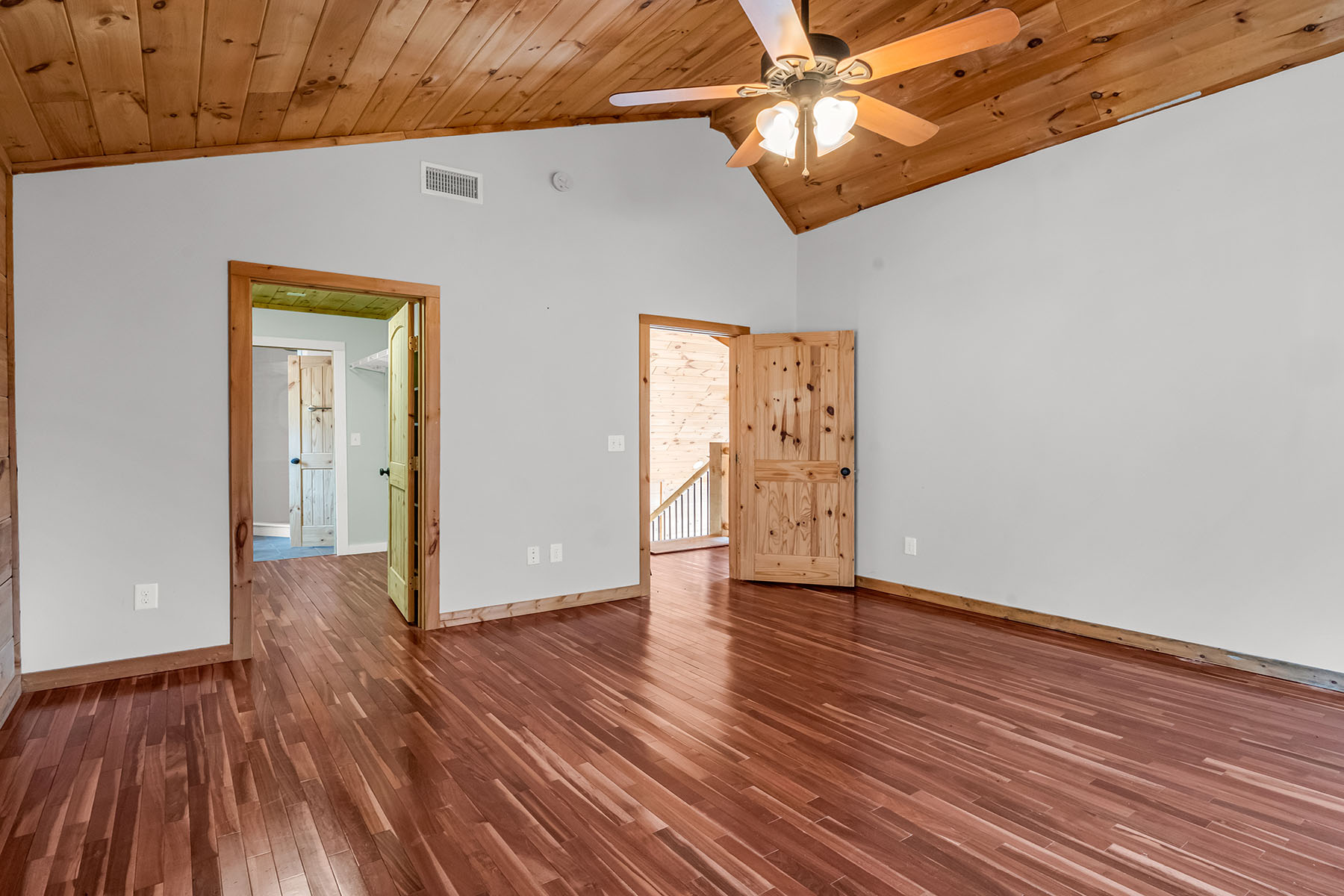  LAKE LURE - 物件實景