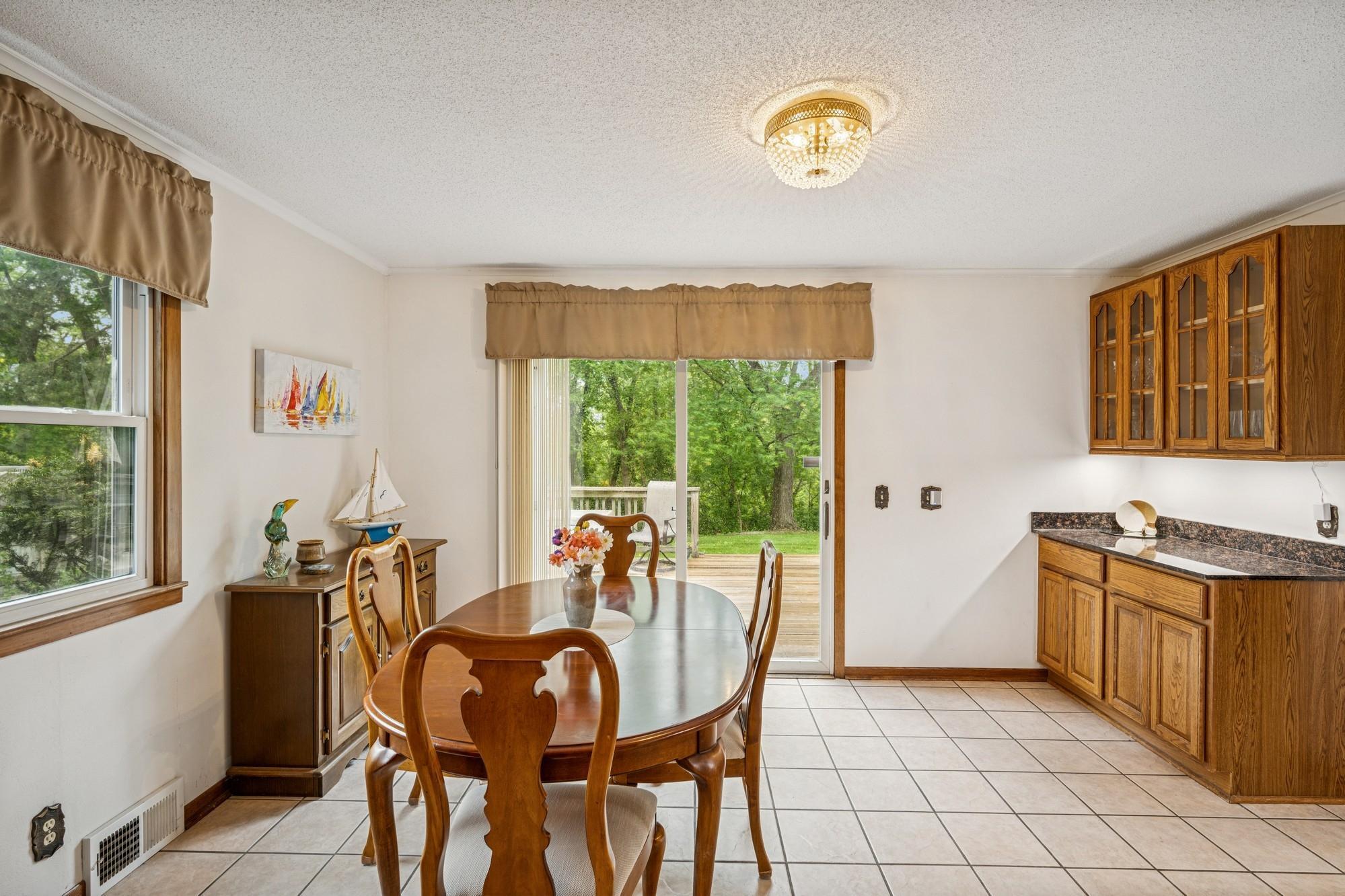 Minnetonka, Minnesota, 55345, United States, 3 Bedrooms Bedrooms, ,1 BathroomBathrooms,Residential,For Sale,1902041