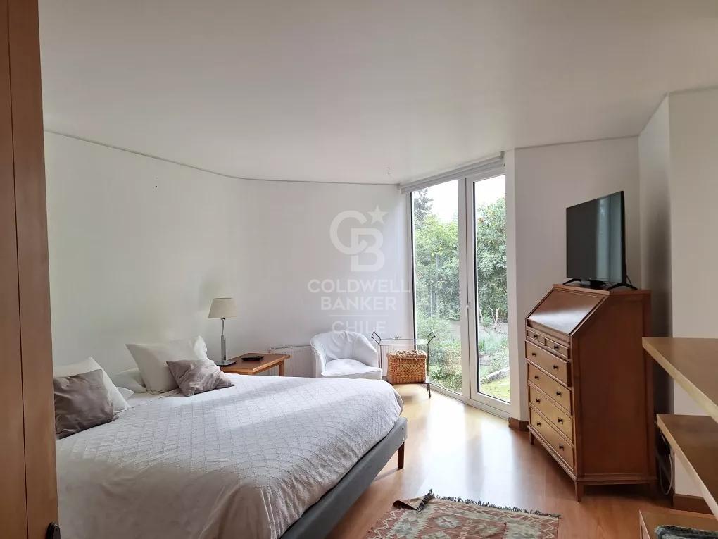Vitacura, Chile, 5 Bedrooms Bedrooms, ,5 BathroomsBathrooms,Residential,For Sale,1760726
