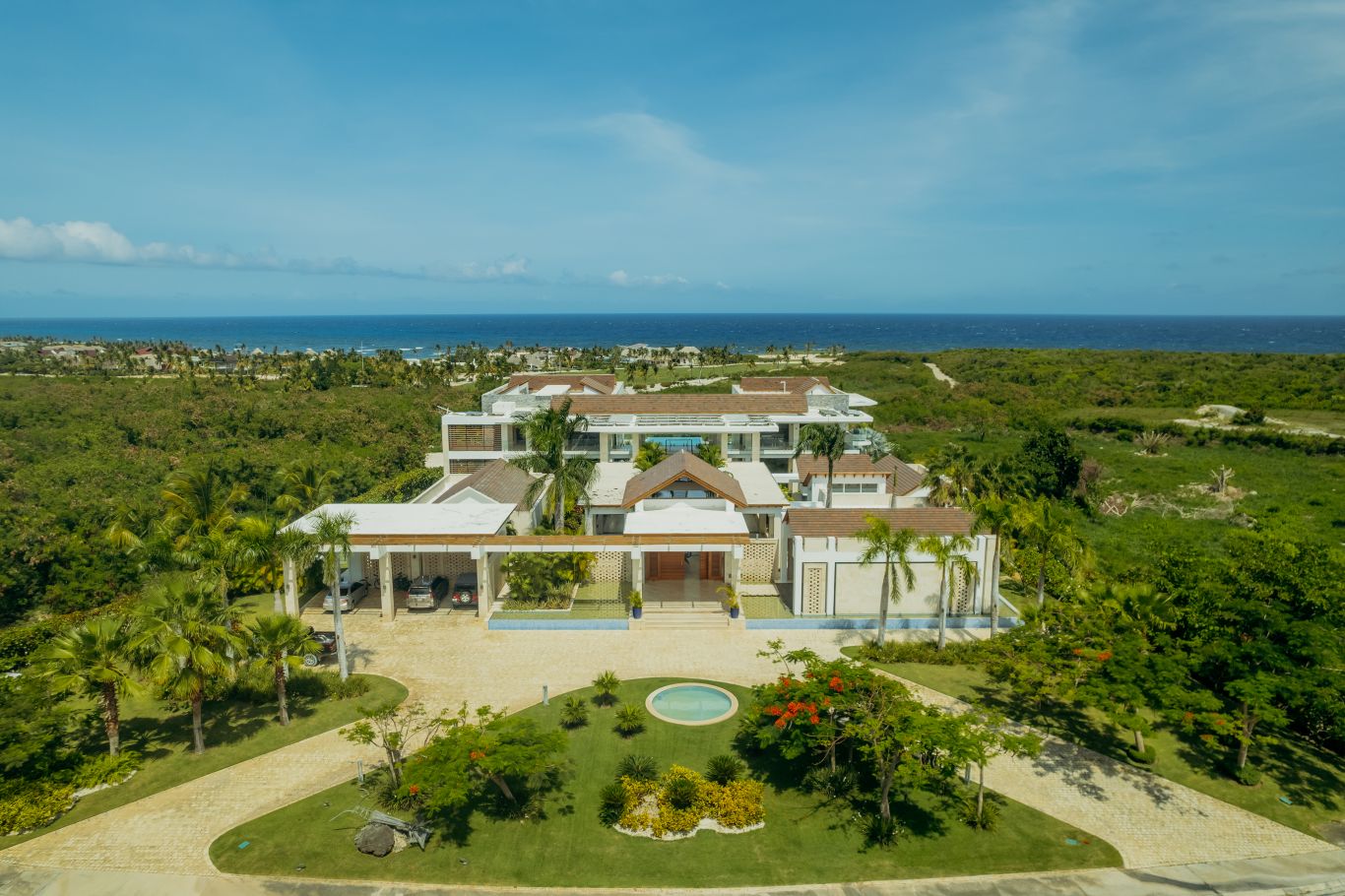 Luxurious 6-Bedroom Cap Cana Villa With Fabulous O, Cap Cana, DO, 6 Bedrooms Bedrooms, ,7 BathroomsBathrooms,Residential,For Sale,Luxurious 6-Bedroom Cap Cana Villa With Fabulous O,1583962