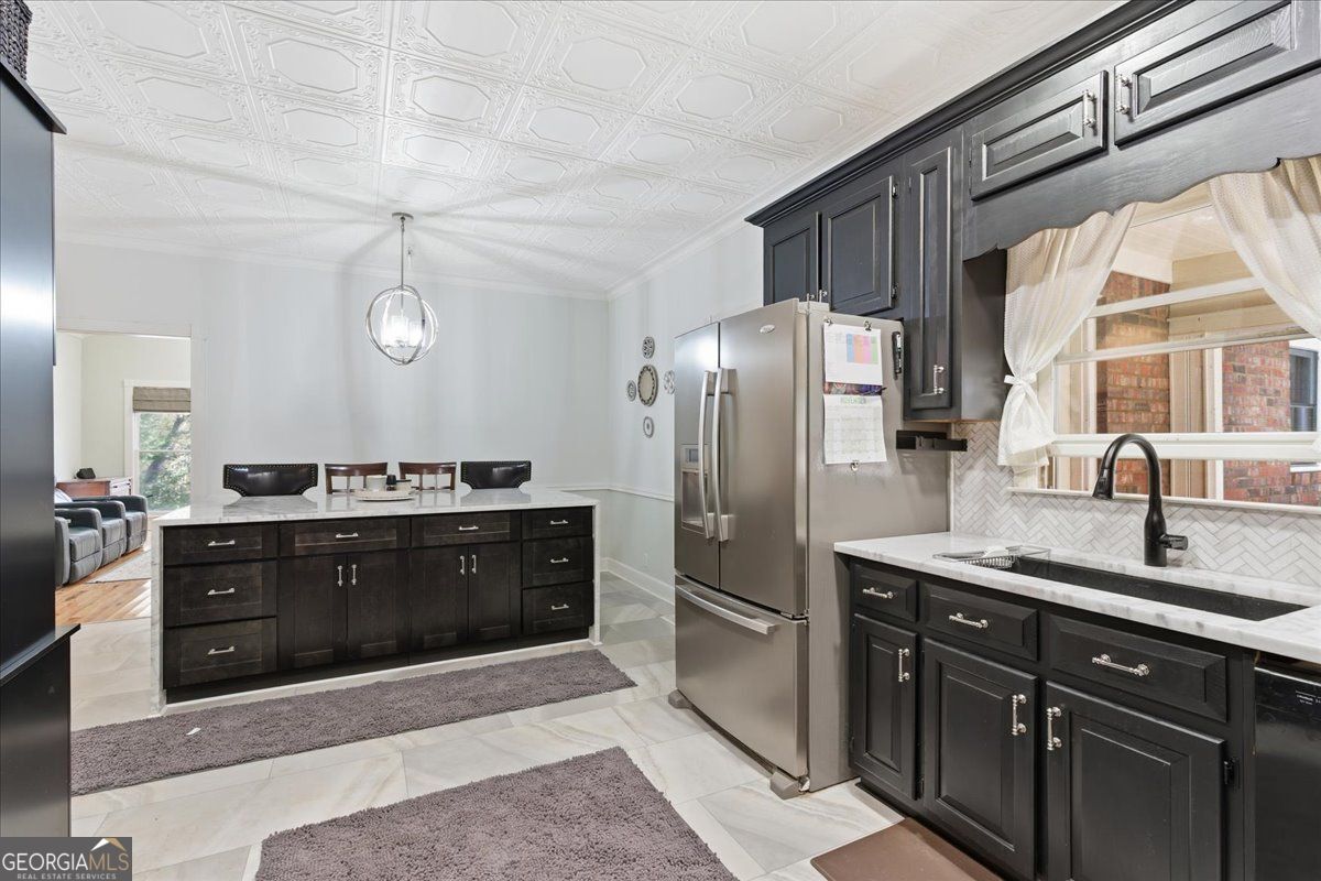 Douglasville, Georgia, 30135, United States, 5 Bedrooms Bedrooms, ,3 BathroomsBathrooms,Residential,For Sale,1988782