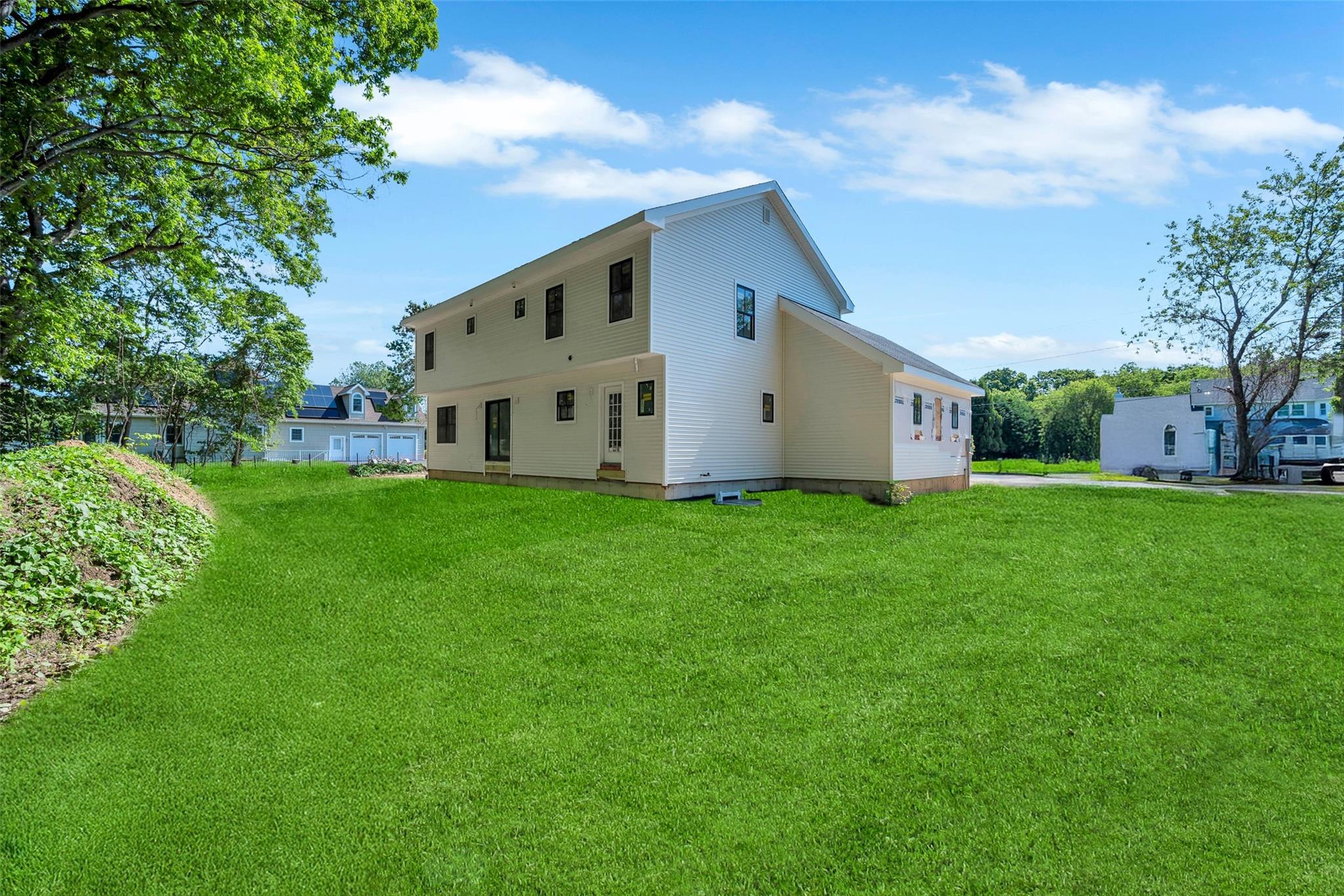 84 W James Hawkins Road, Moriches, New York, 11955, United States, 4 Bedrooms Bedrooms, ,3 BathroomsBathrooms,Residential,For Sale,84 W James Hawkins Road,1675035