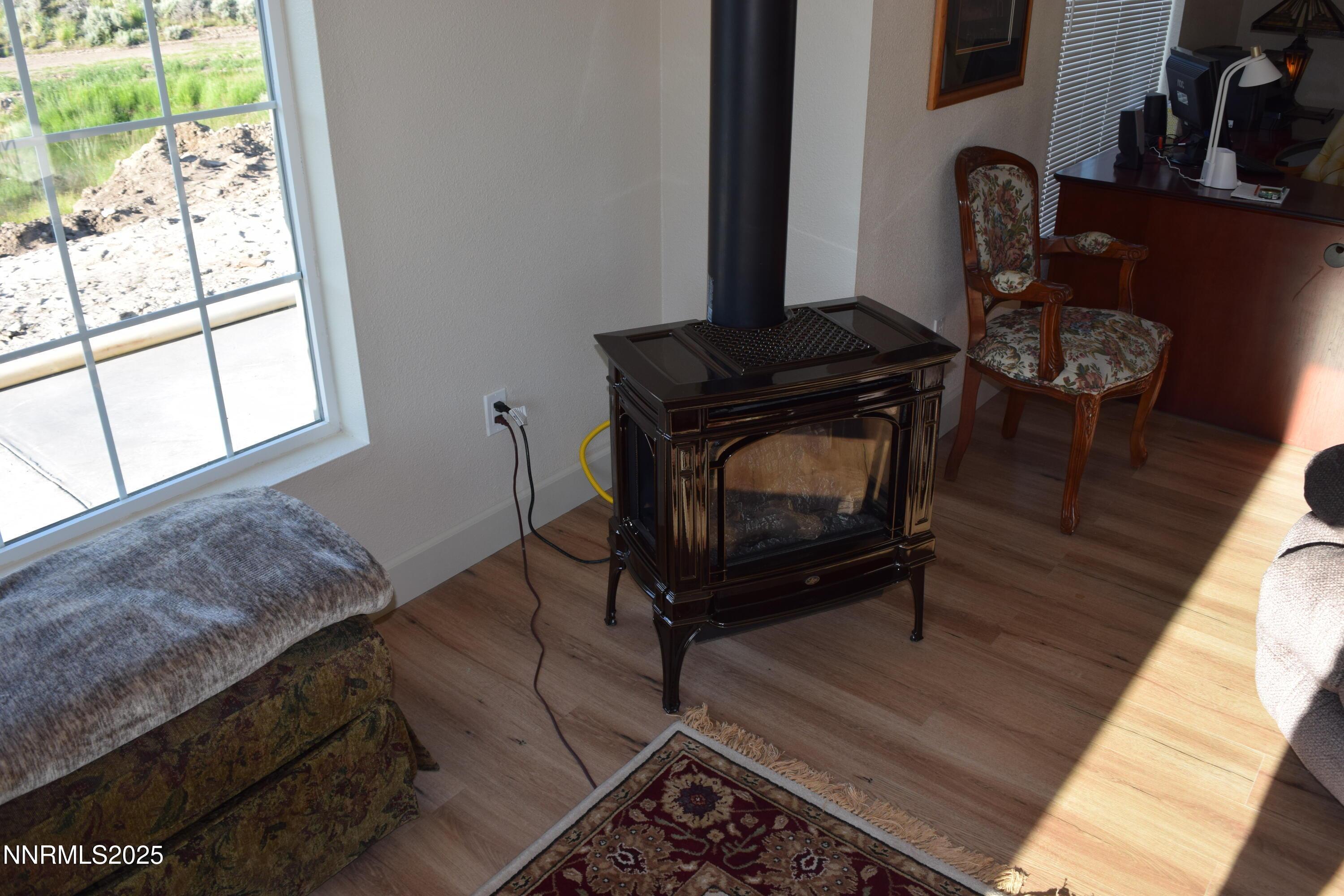 Gerlach, Nevada, 89412, United States, 2 Bedrooms Bedrooms, ,2 BathroomsBathrooms,Residential,For Sale,1903676