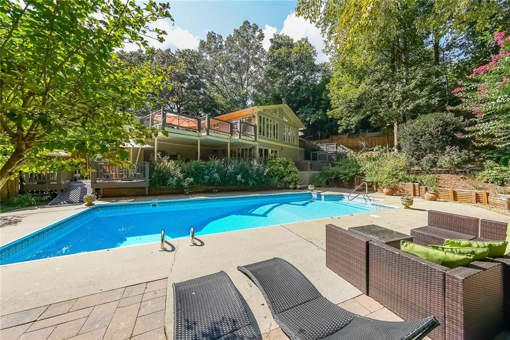 Marietta, Georgia, 30064, United States, 4 Bedrooms Bedrooms, ,3 BathroomsBathrooms,Residential,For Sale,1964993