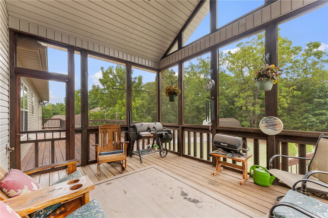 Bella Vista, Arkansas, 72715, United States, 3 Bedrooms Bedrooms, ,4 BathroomsBathrooms,Residential,For Sale,1942252