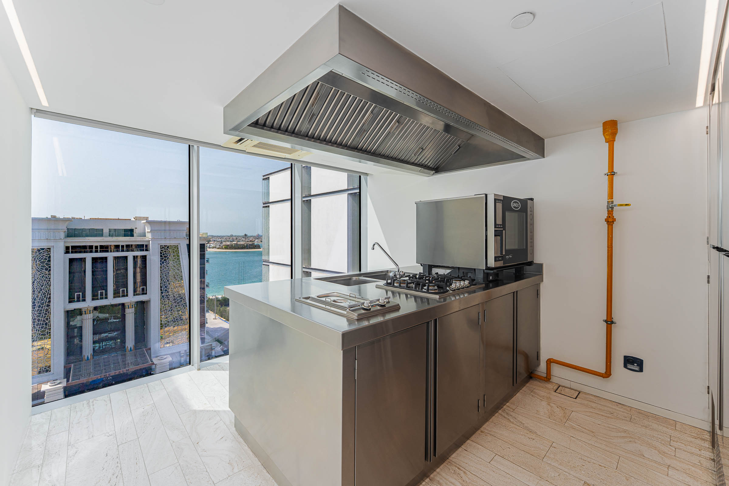  Apartment with Spacious Terrace and Sea View in Muraba - 物件實景