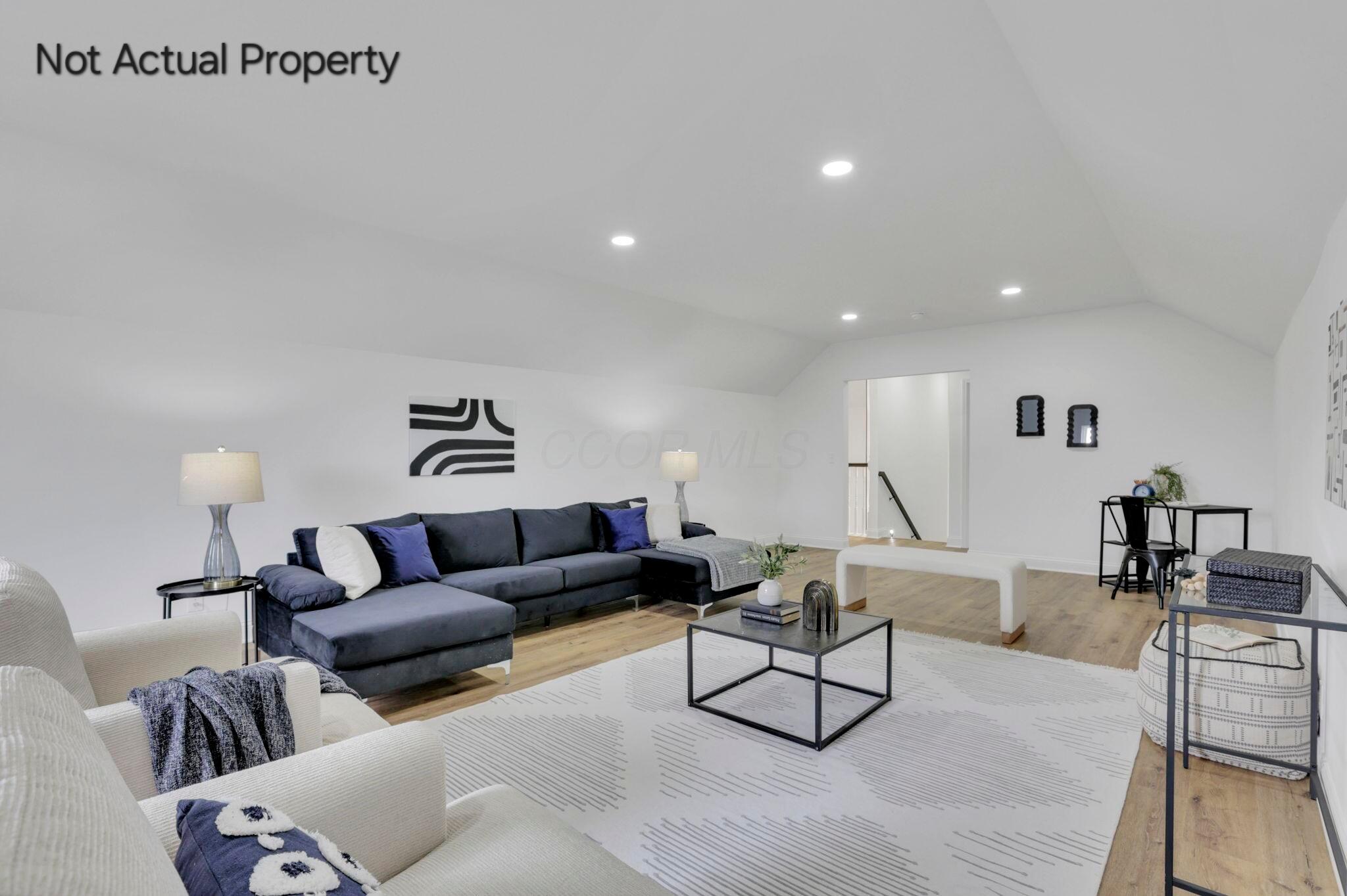 Grove City, Ohio, 43123, United States, 5 Bedrooms Bedrooms, ,4 BathroomsBathrooms,Residential,For Sale,1976085