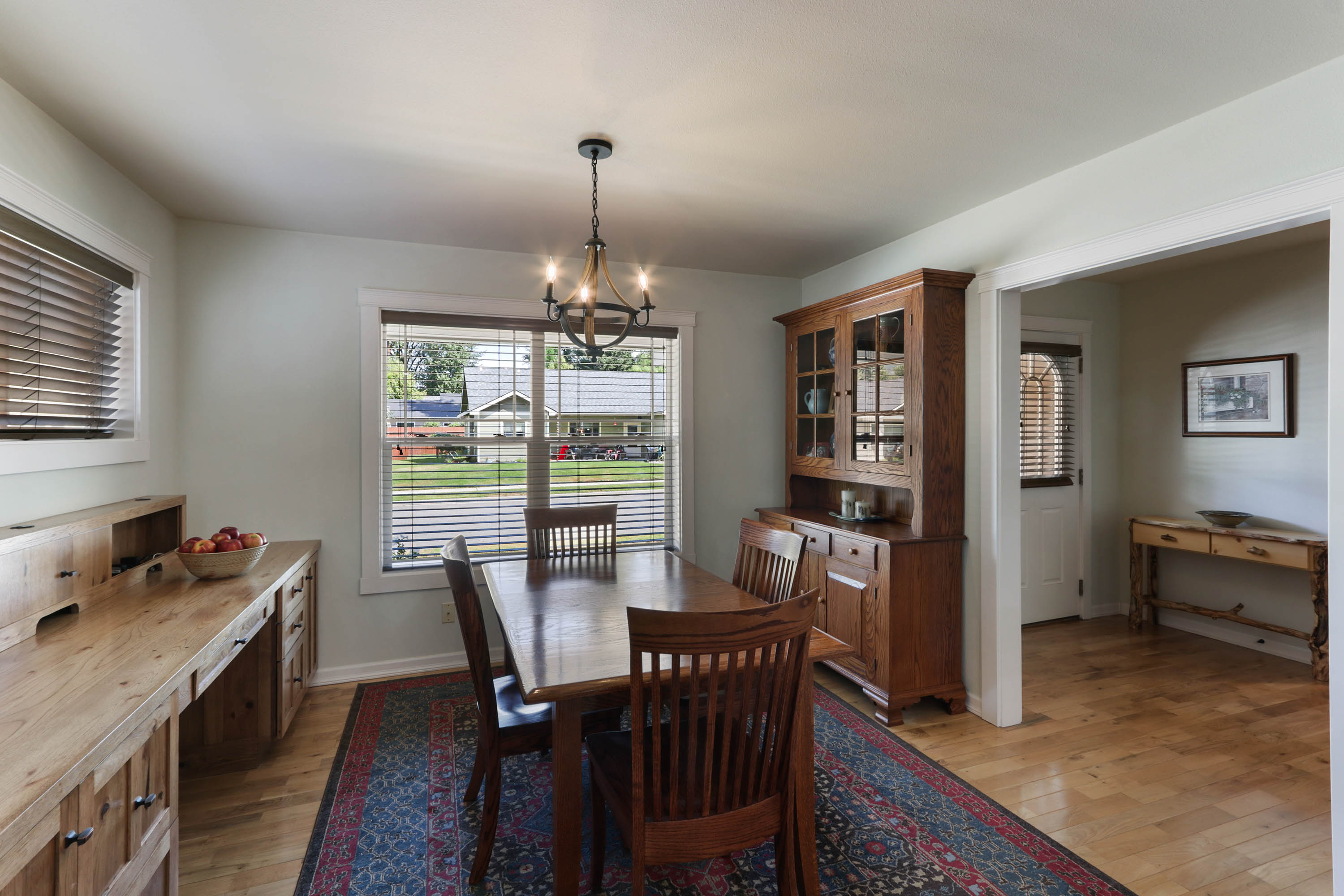 Sandpoint, Idaho, 83864, United States, 3 Bedrooms Bedrooms, ,2 BathroomsBathrooms,Residential,For Sale,1975029